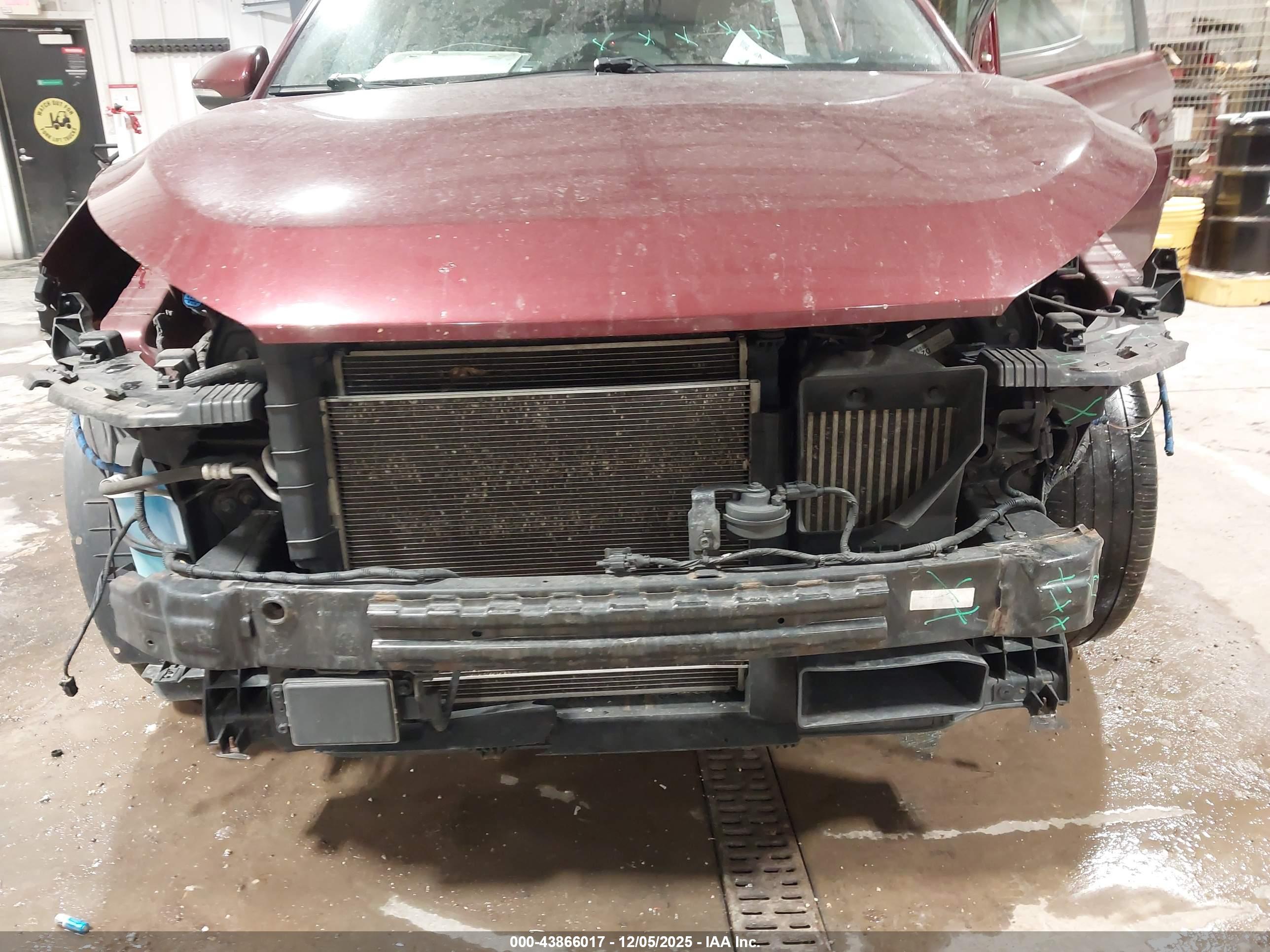 HYUNDAI TUCSON image 6