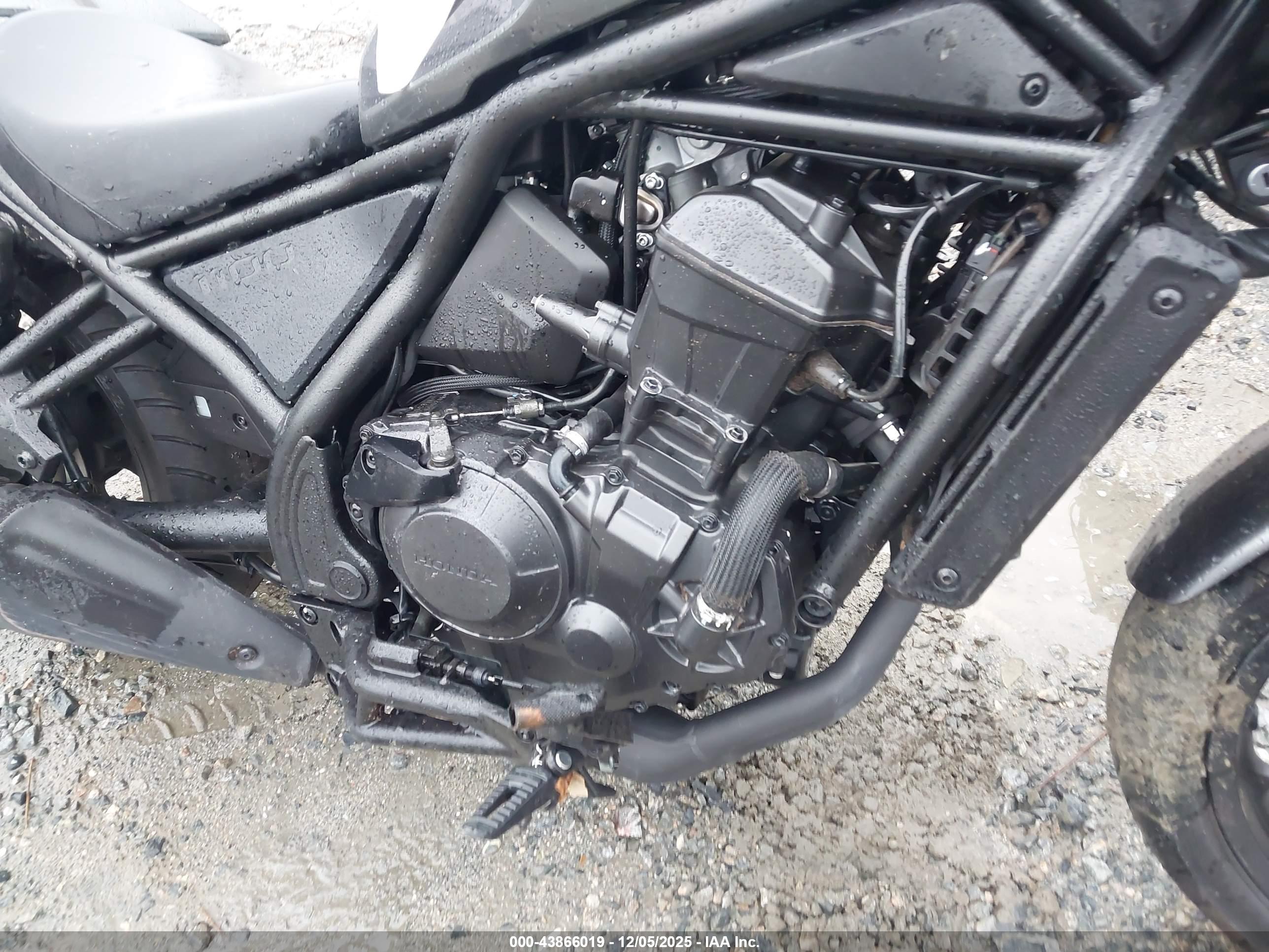 HONDA CMX1100 image 8