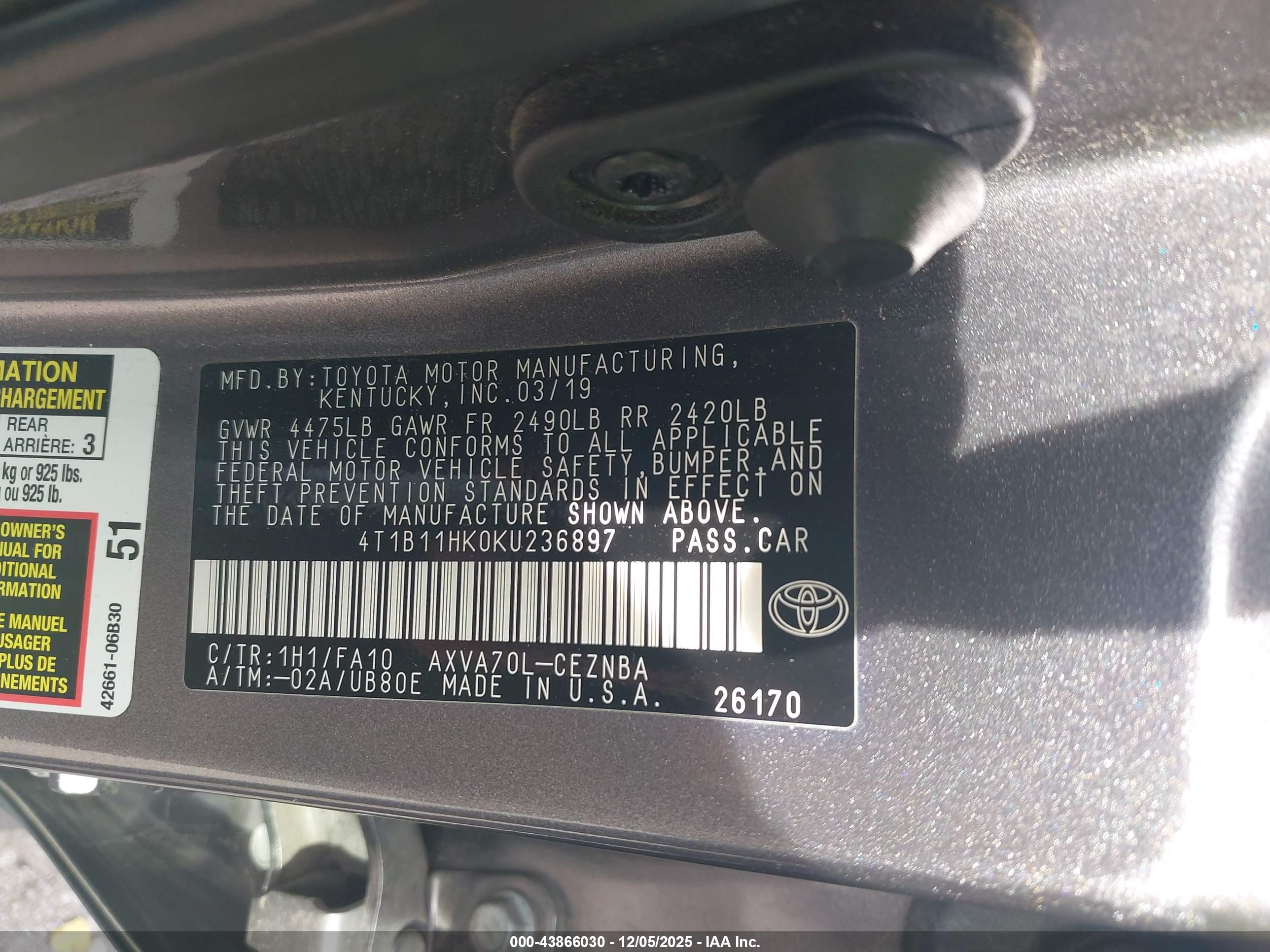 TOYOTA CAMRY image 9