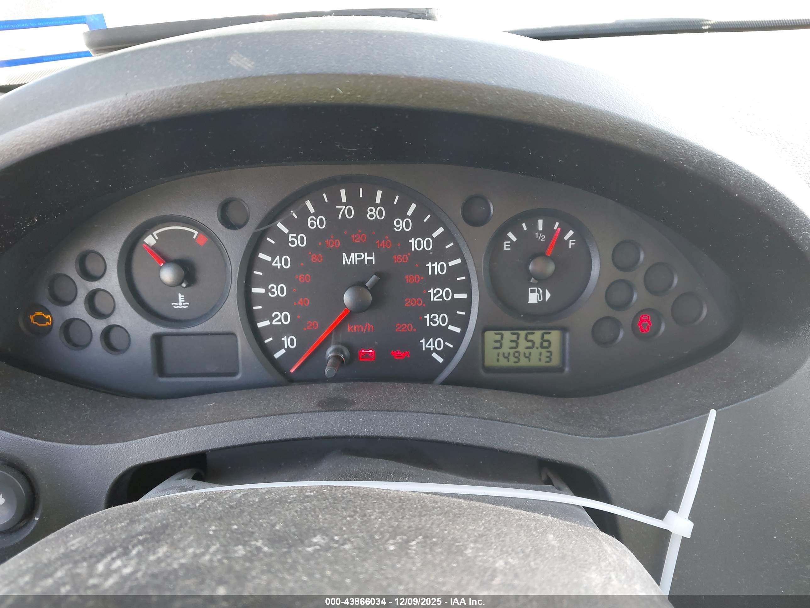 FORD FOCUS image 7