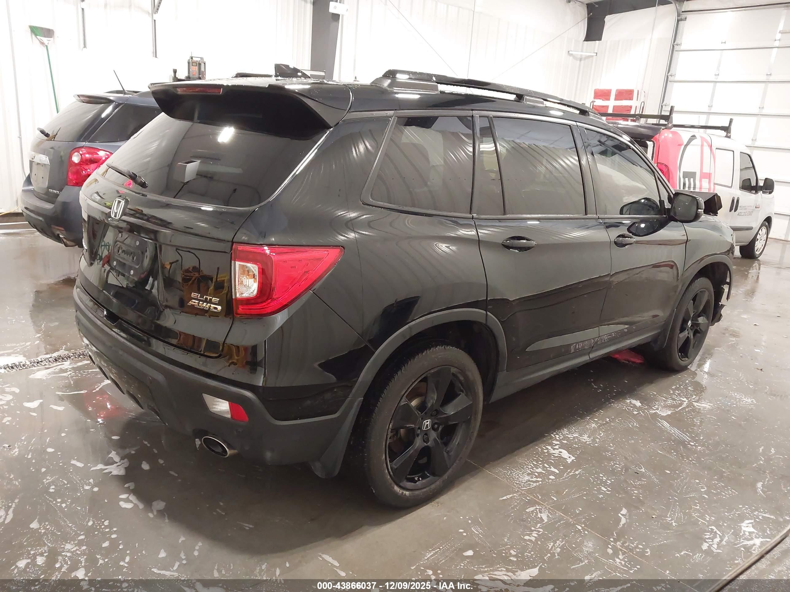HONDA PASSPORT image 4