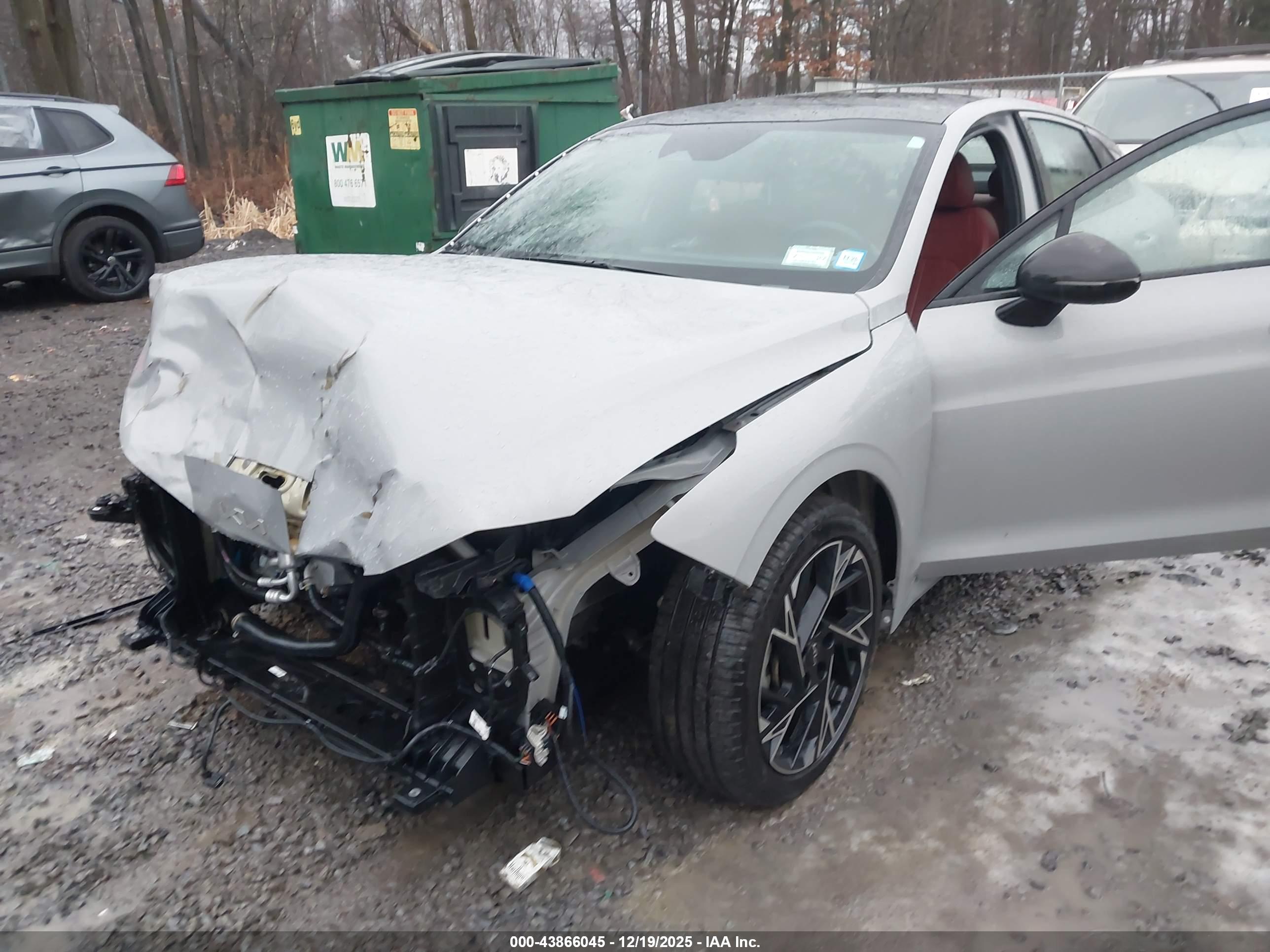 KIA K5 image 6