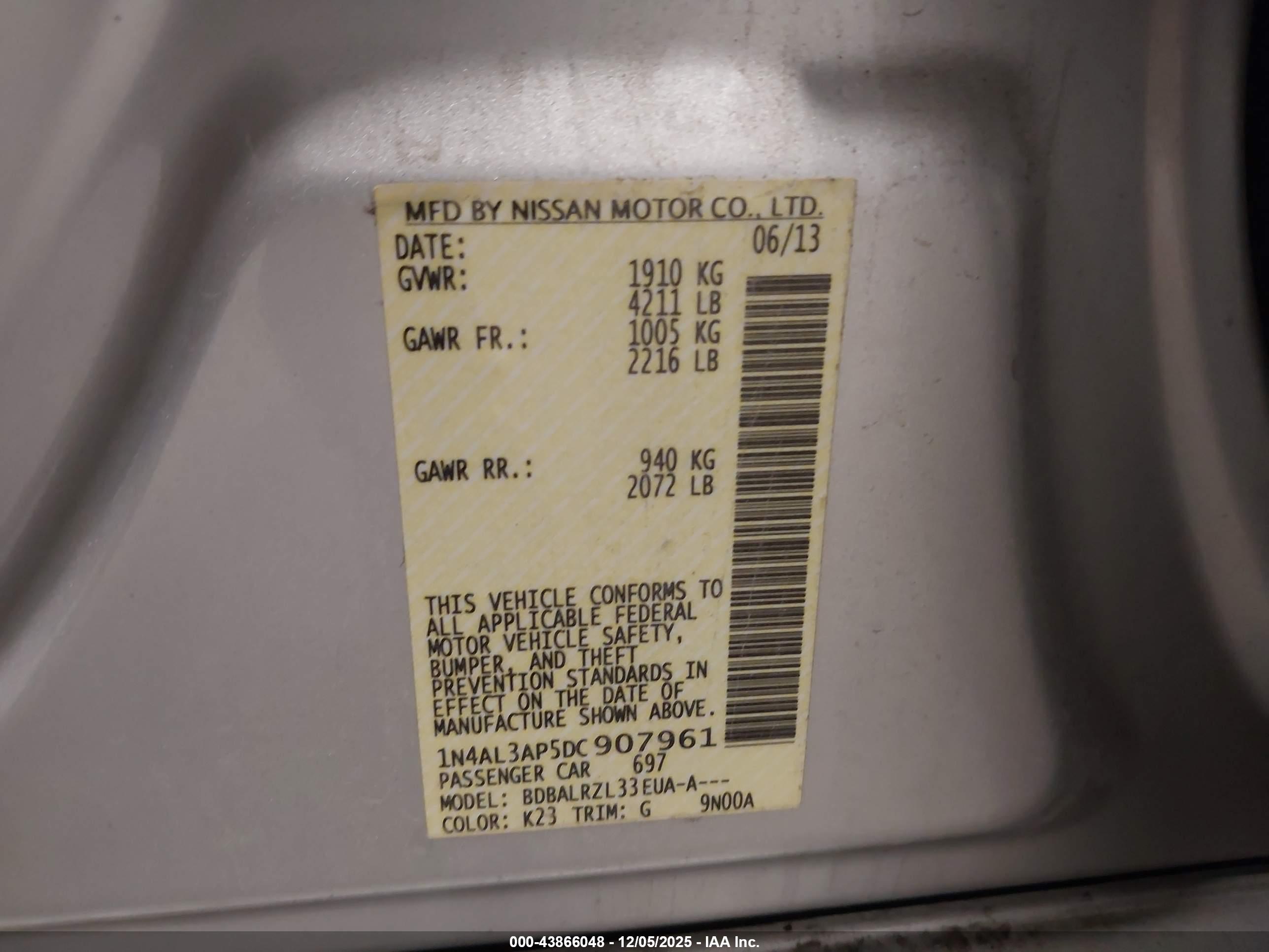 NISSAN ALTIMA image 9