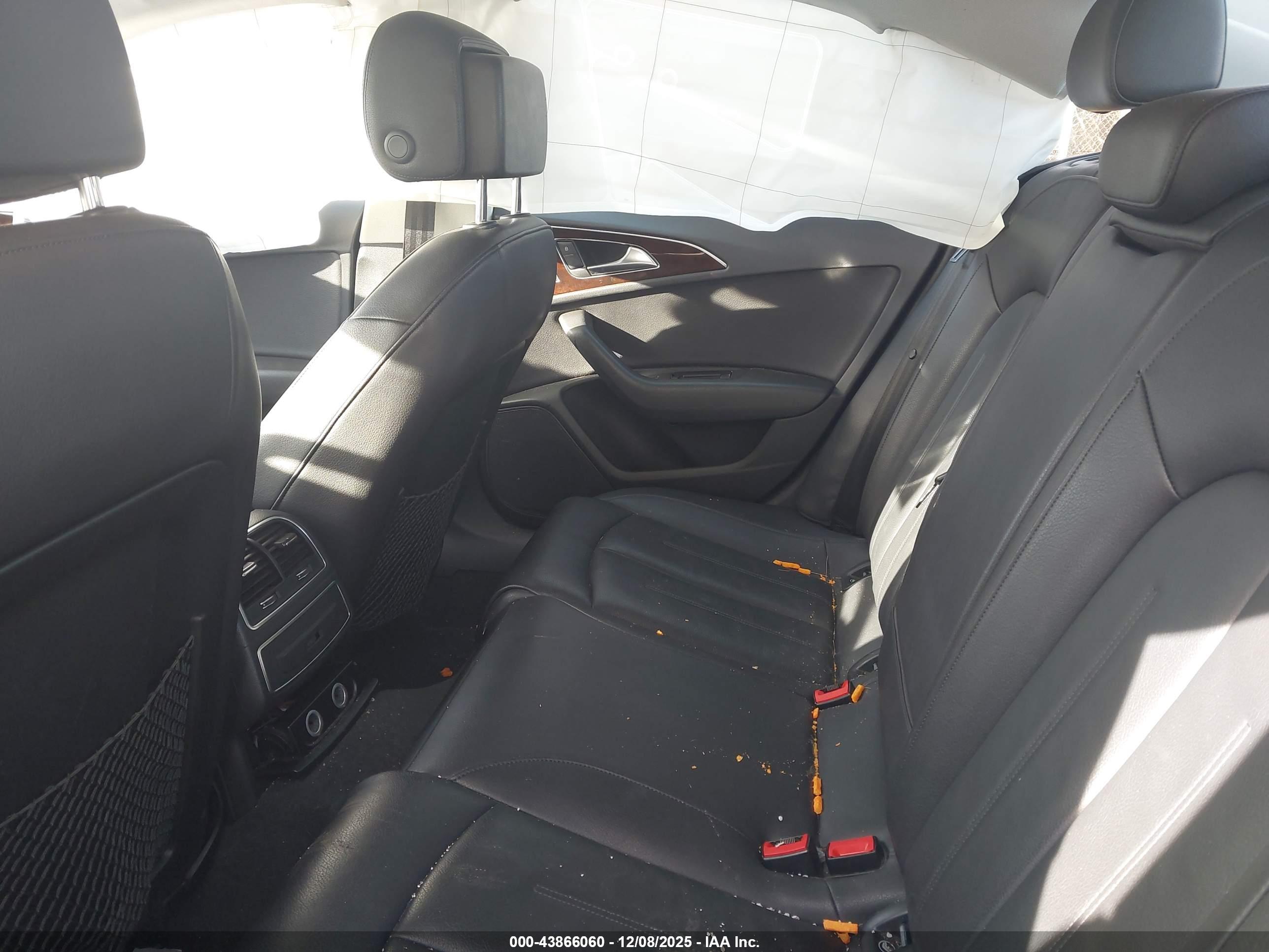 AUDI A6 image 8