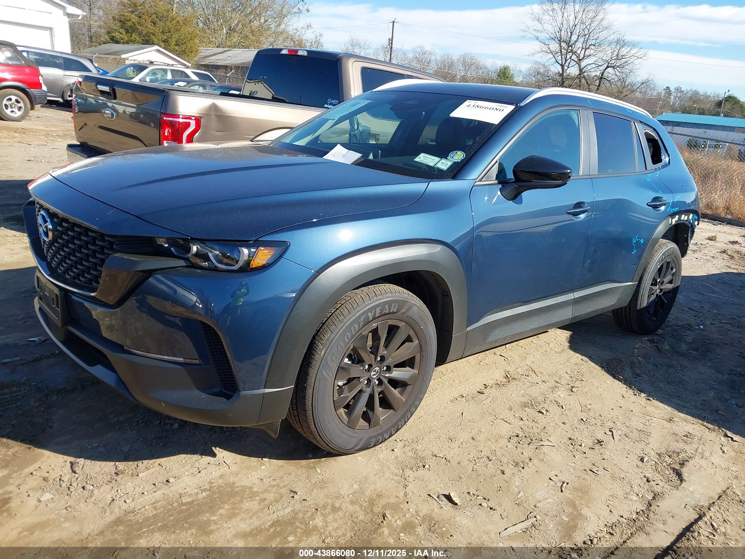 MAZDA CX-50 image 2