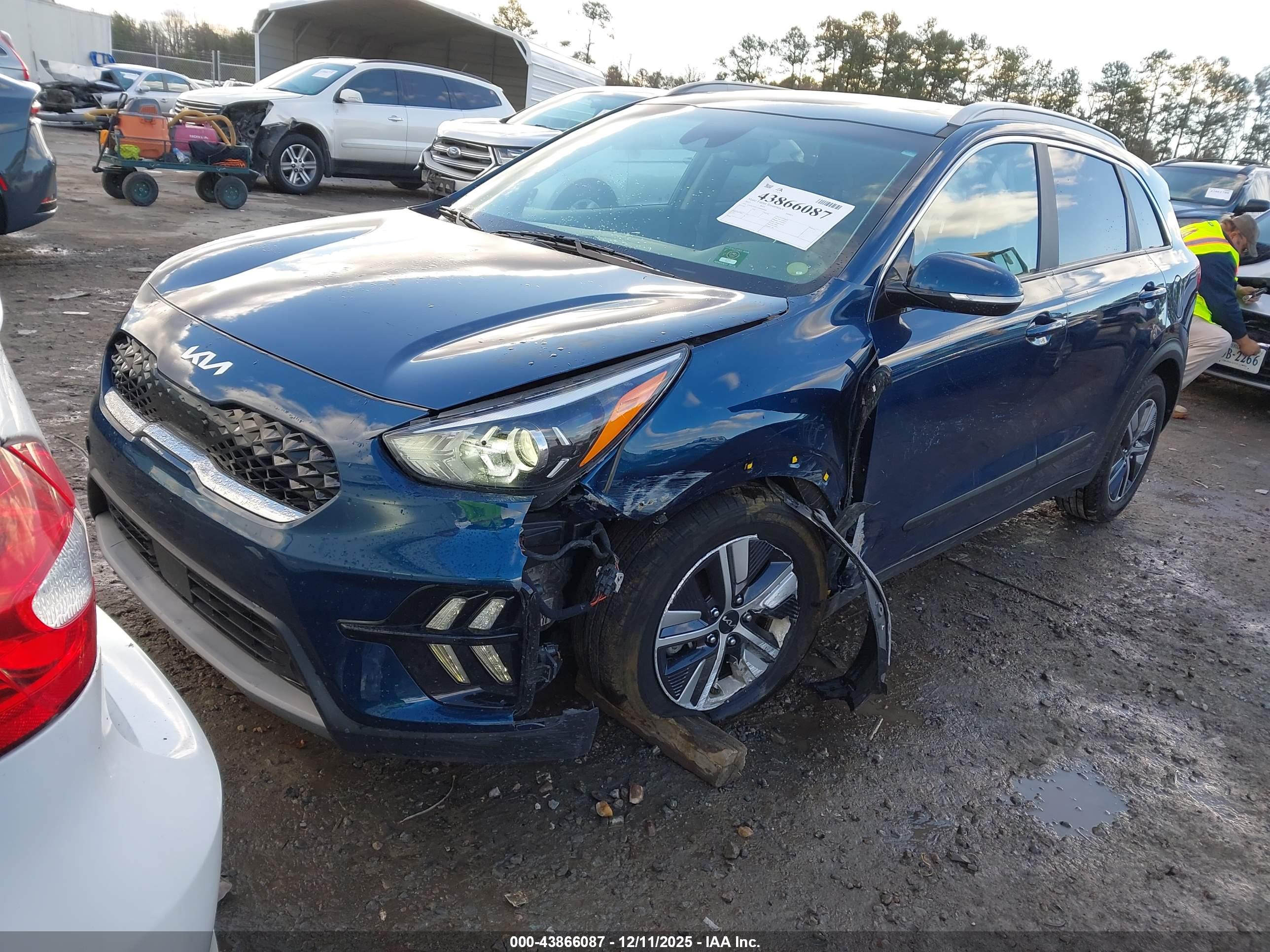 KIA NIRO image 2