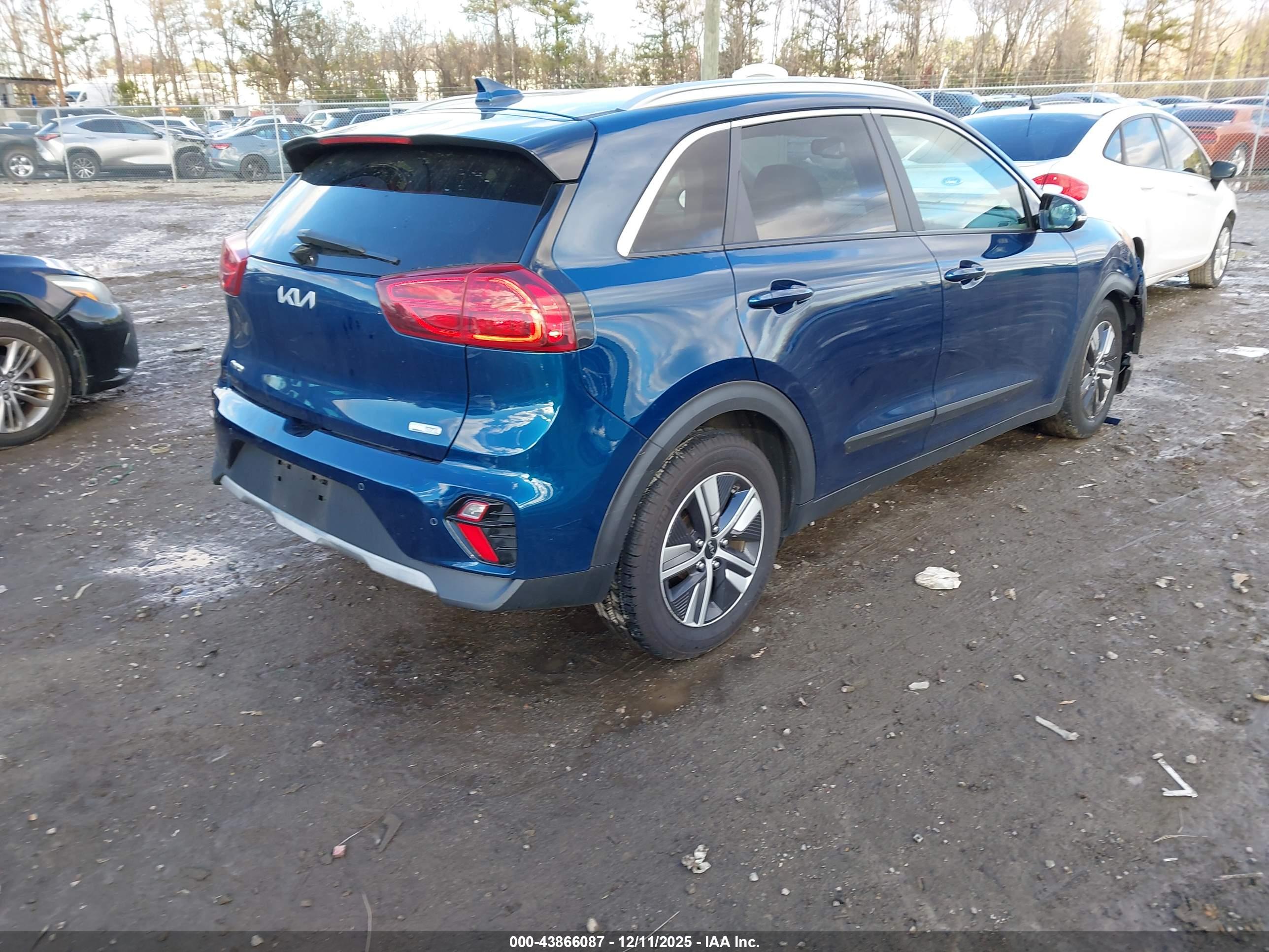 KIA NIRO image 4