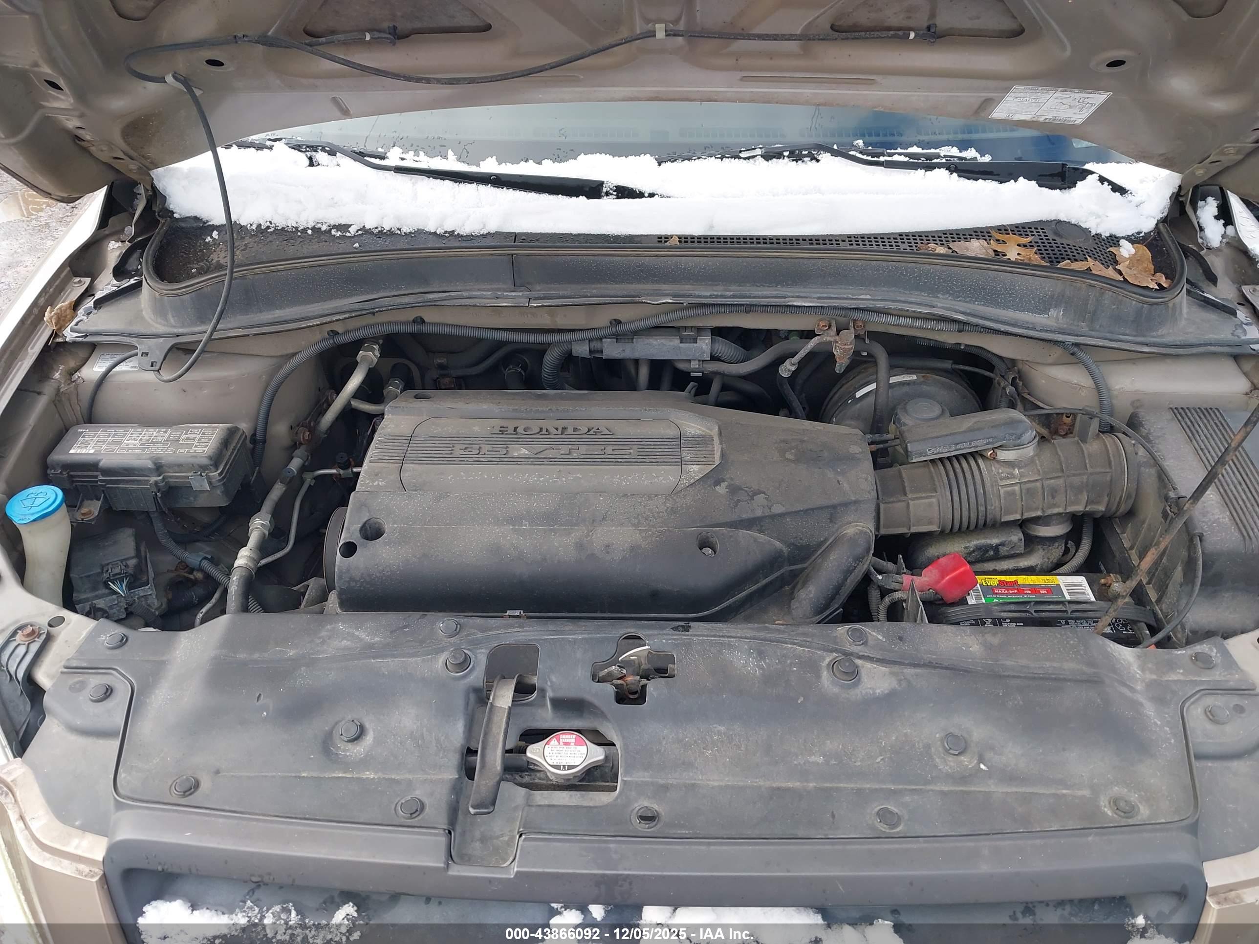 HONDA PILOT image 10