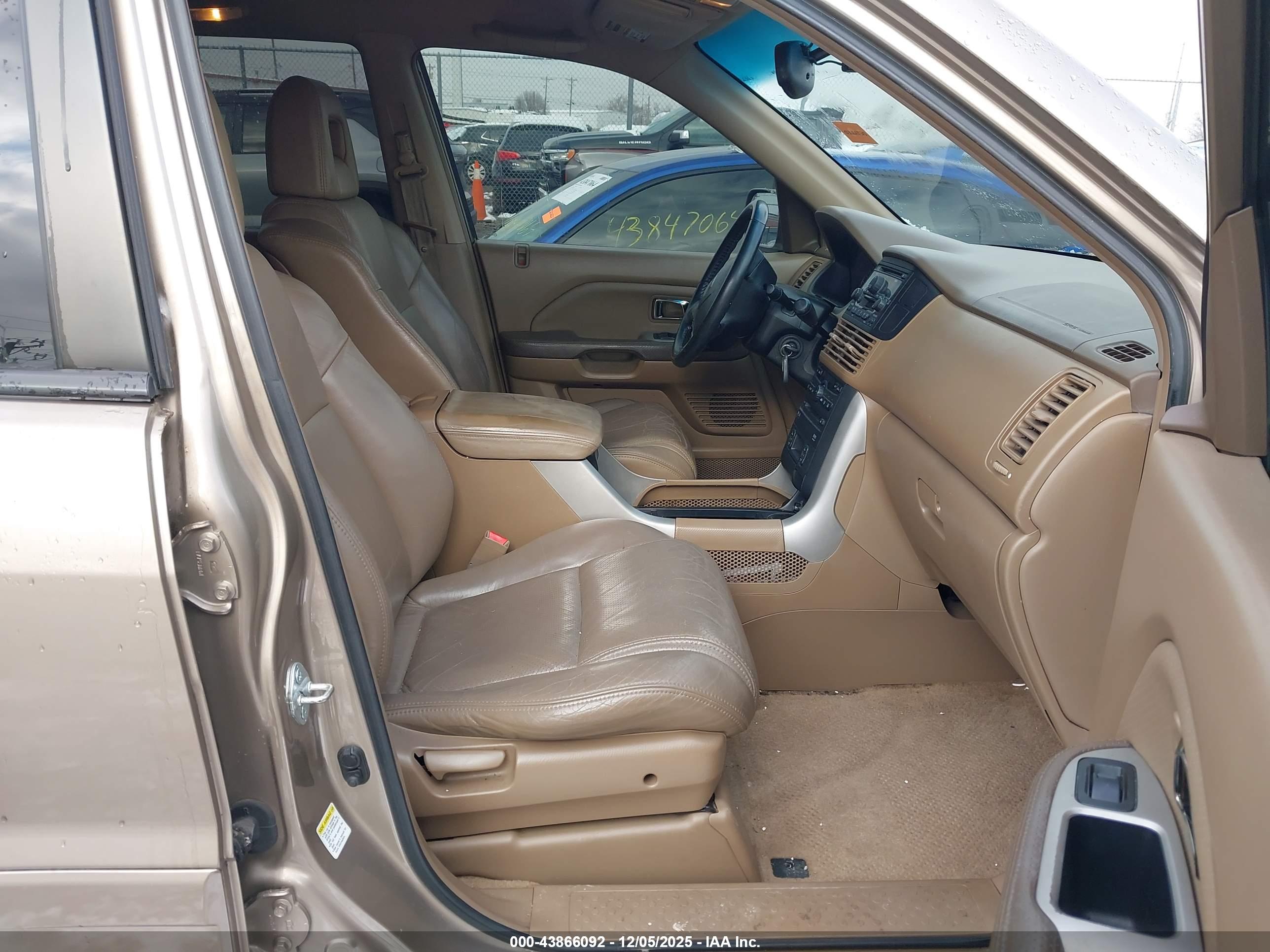 HONDA PILOT image 5
