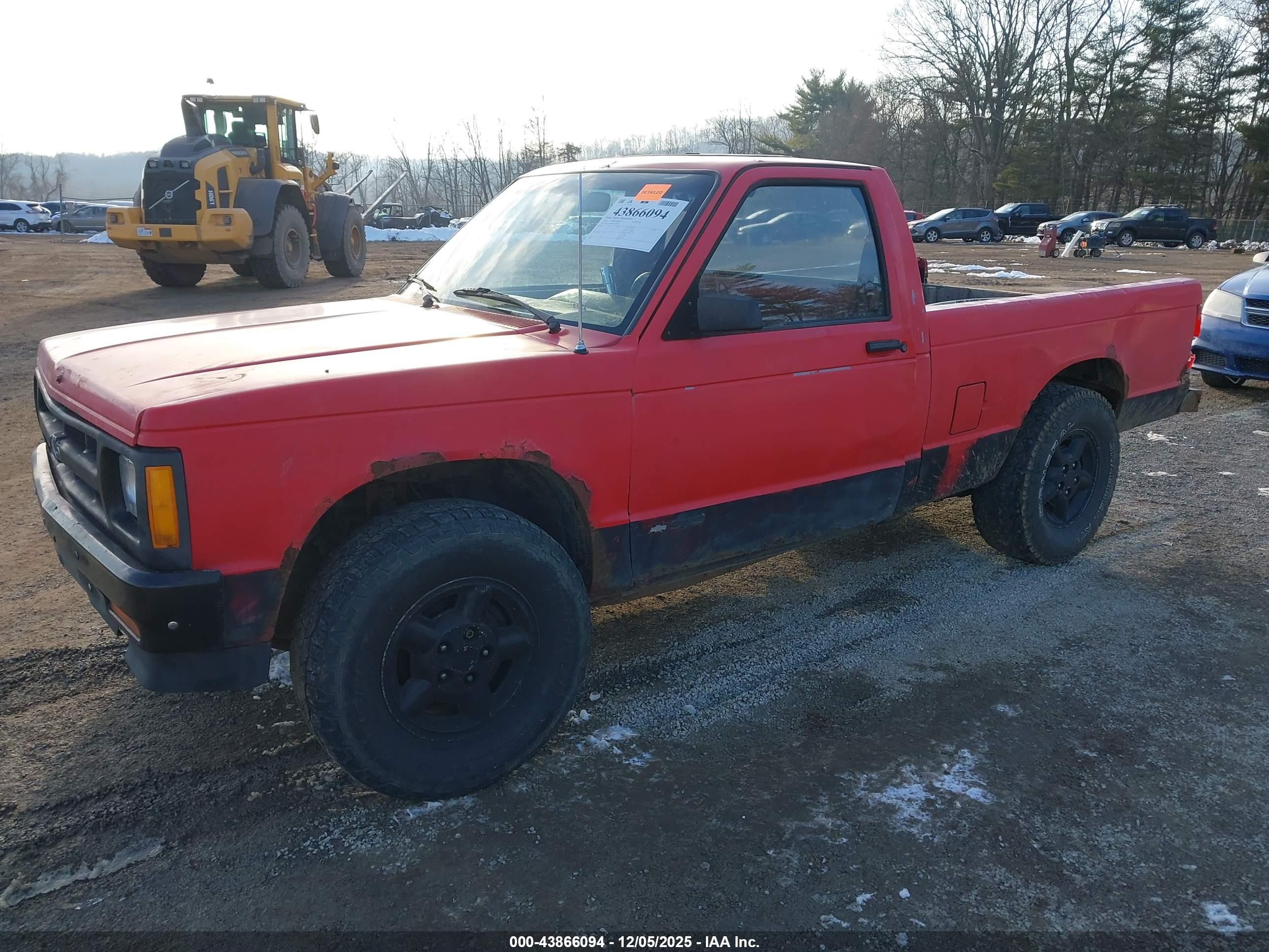 CHEVROLET S image 2