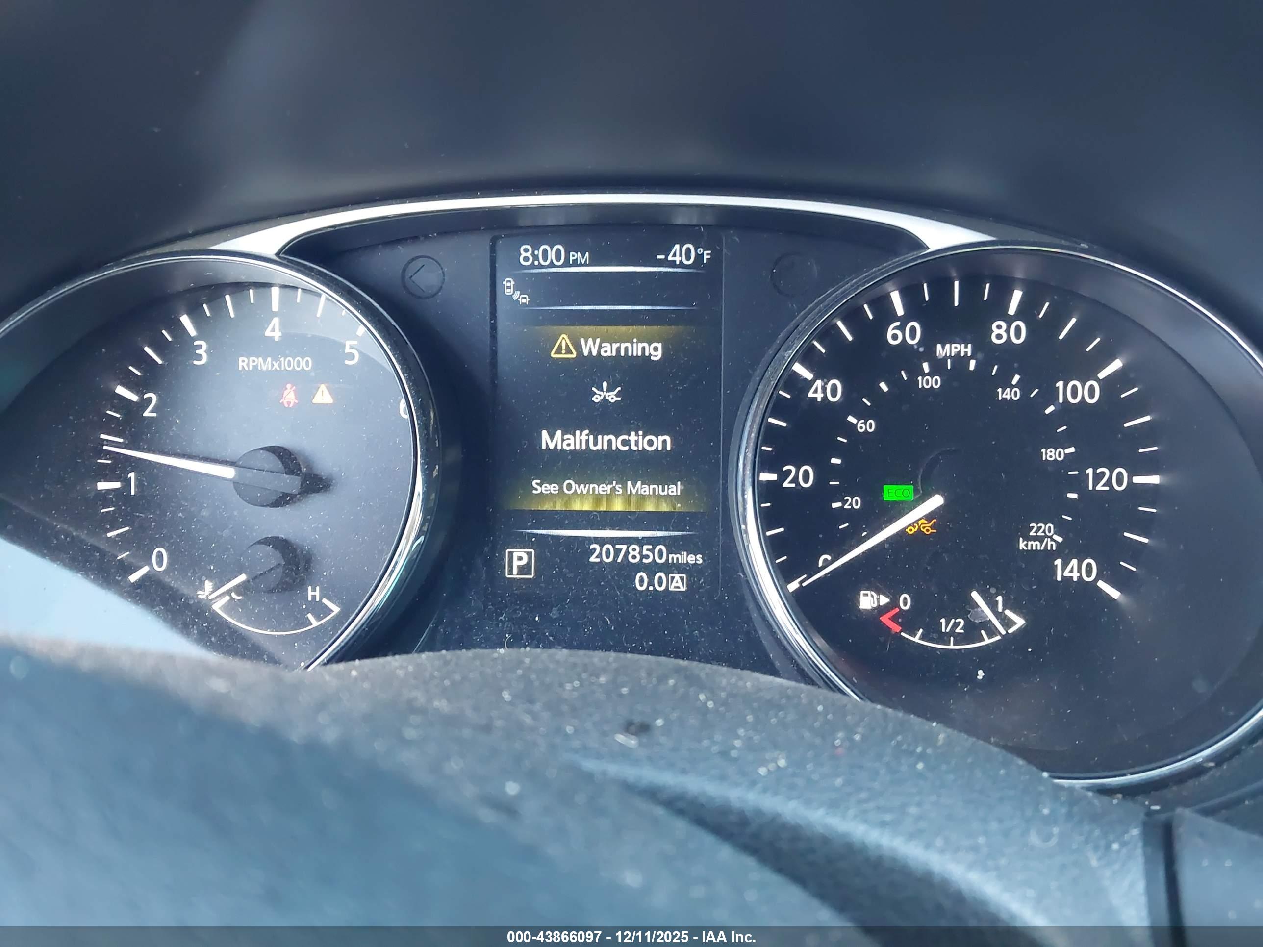 NISSAN ROGUE image 7