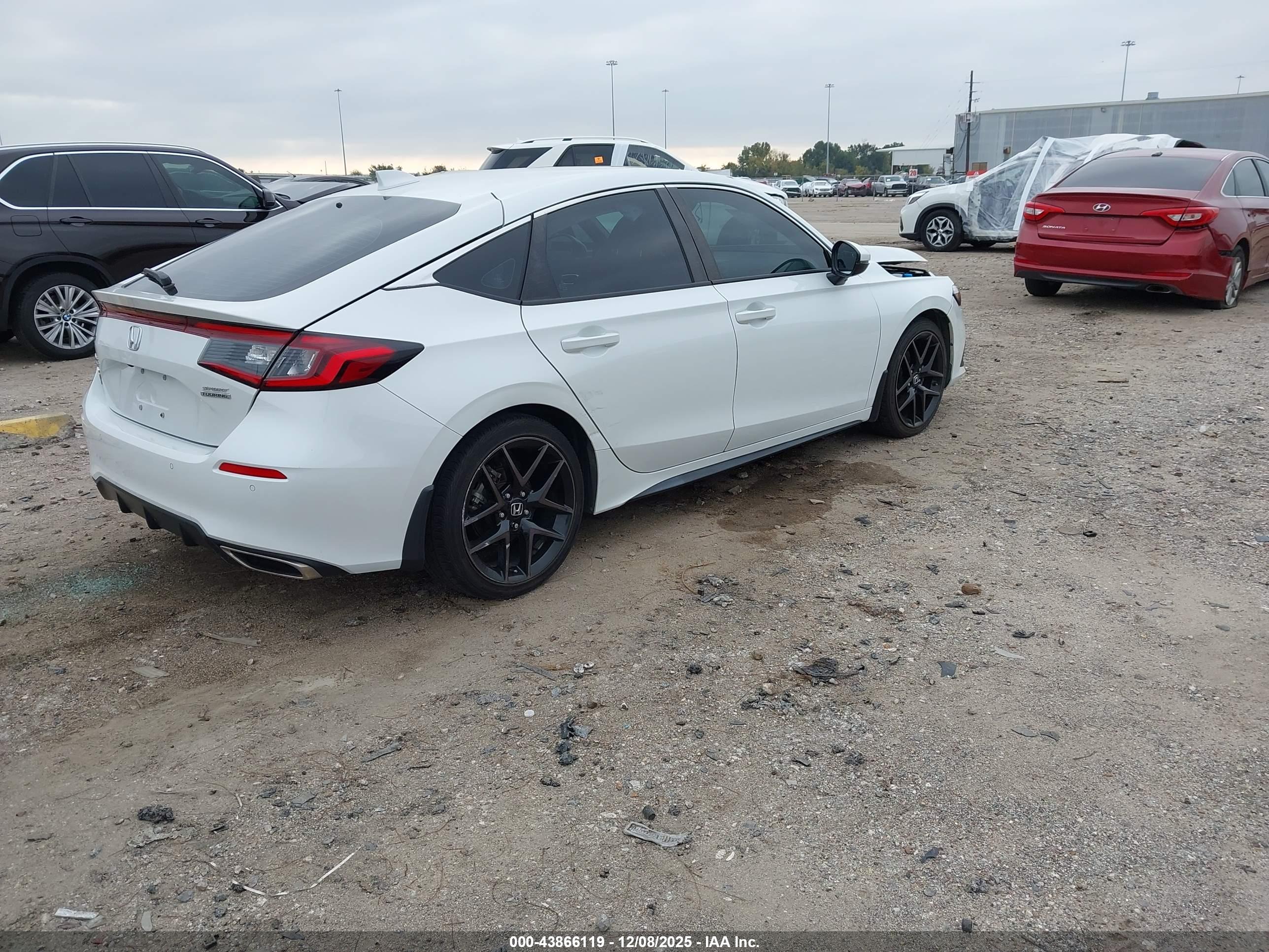HONDA CIVIC image 4