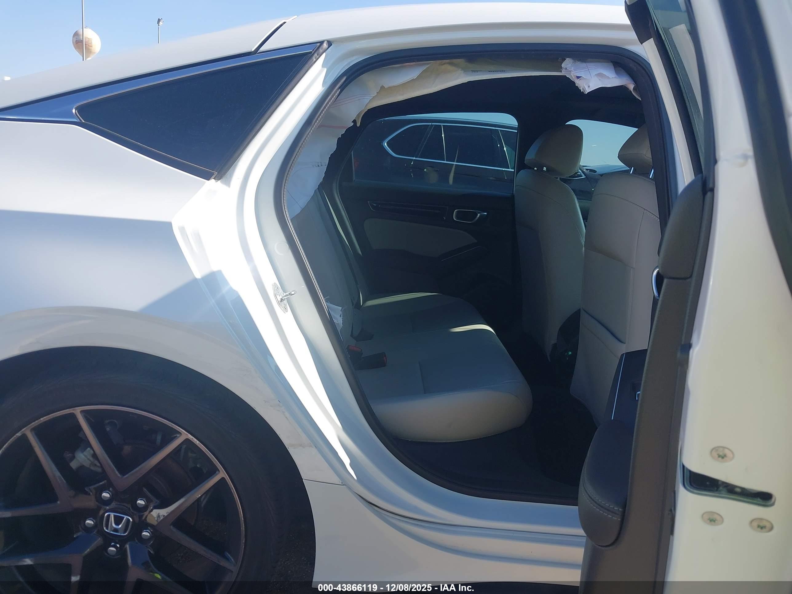 HONDA CIVIC image 8