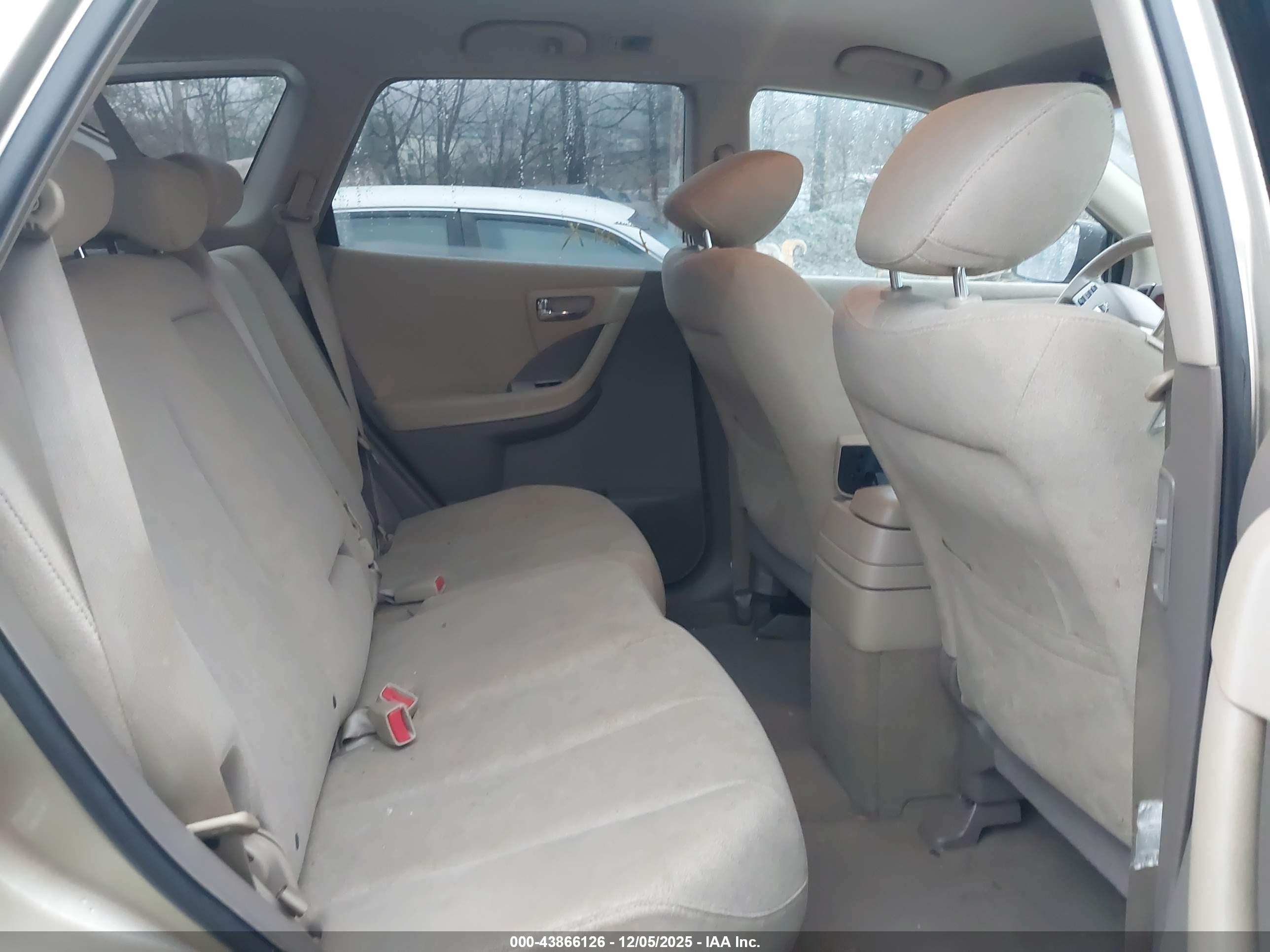 NISSAN MURANO image 8