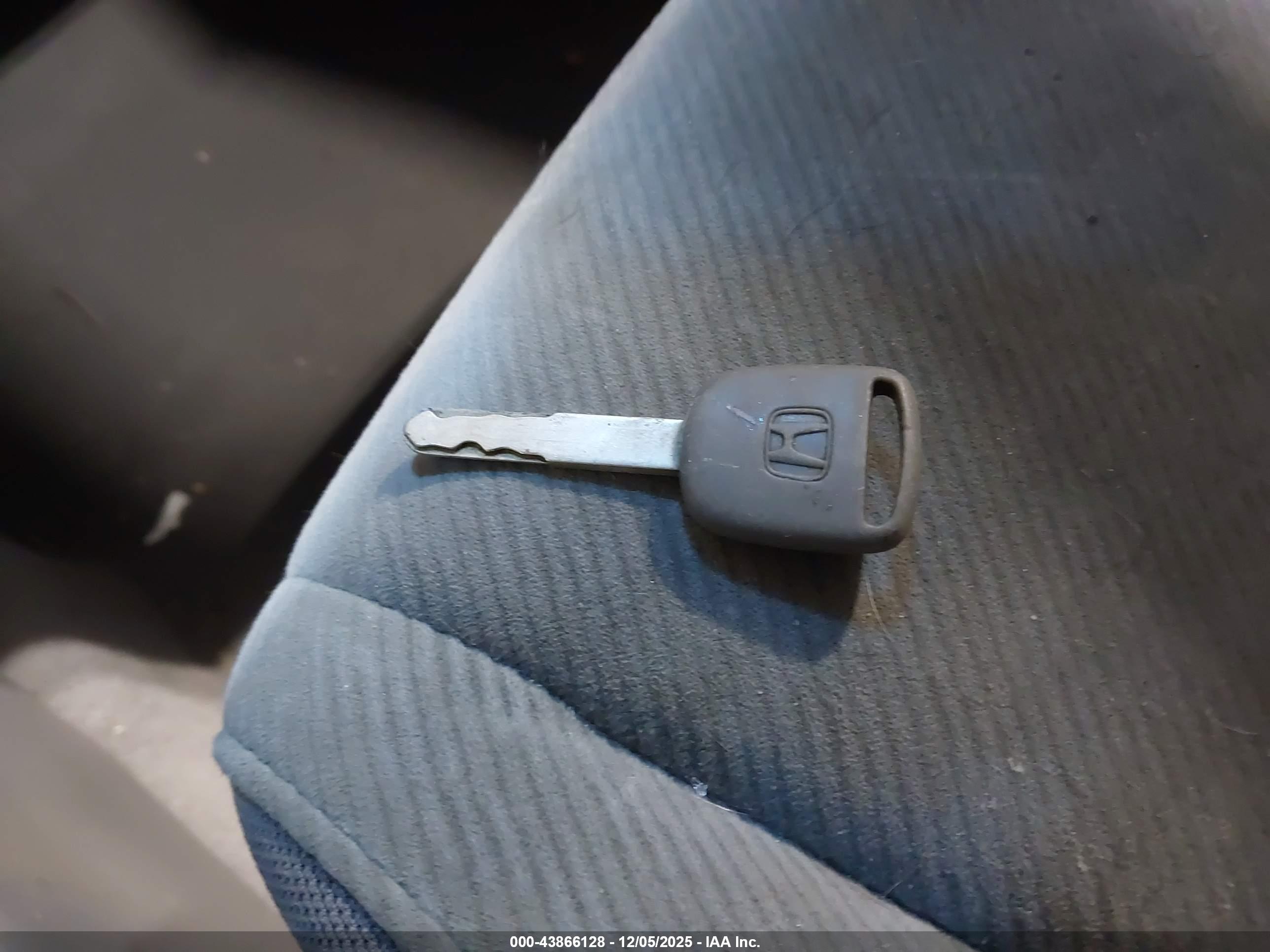 HONDA CIVIC image 11