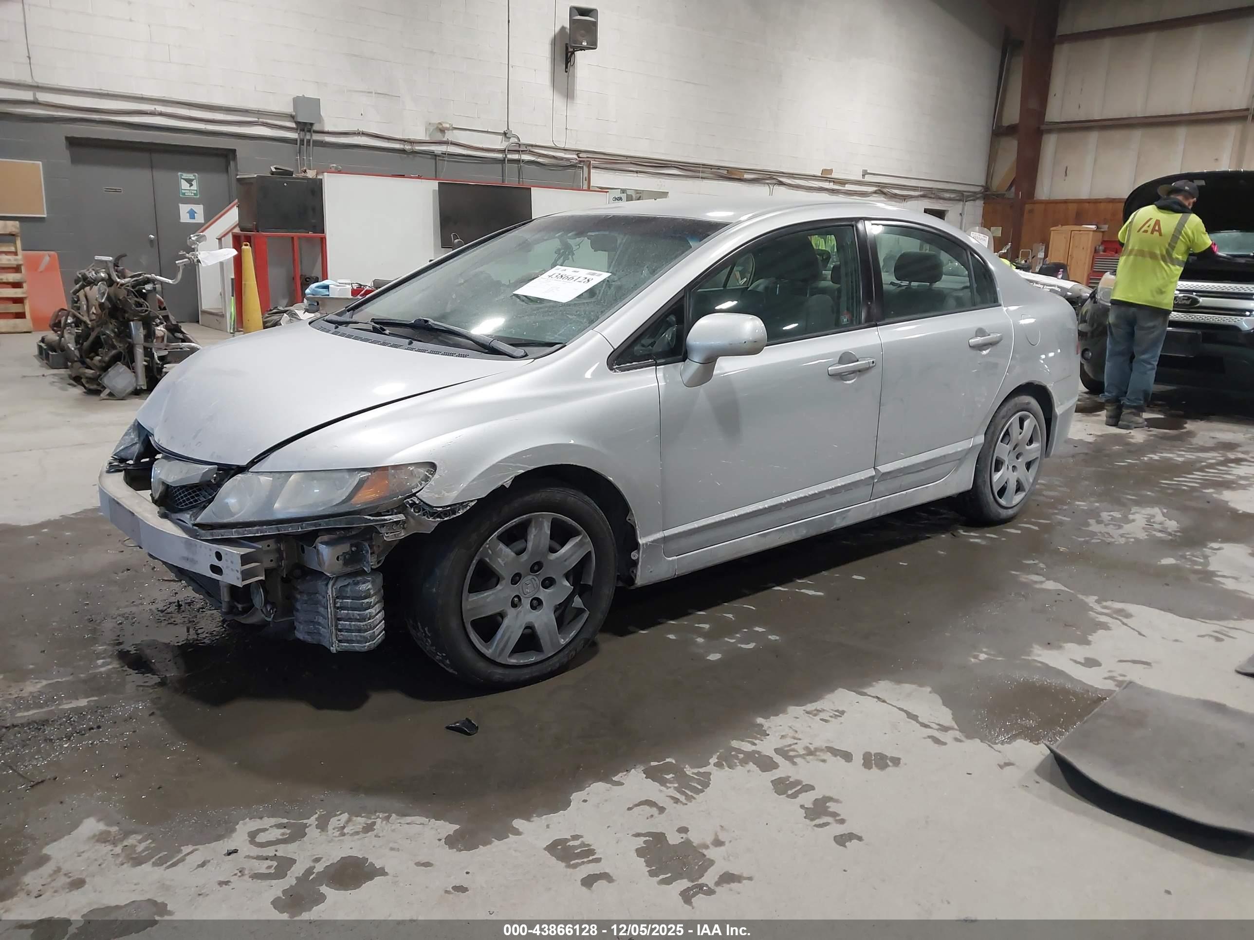 HONDA CIVIC image 2