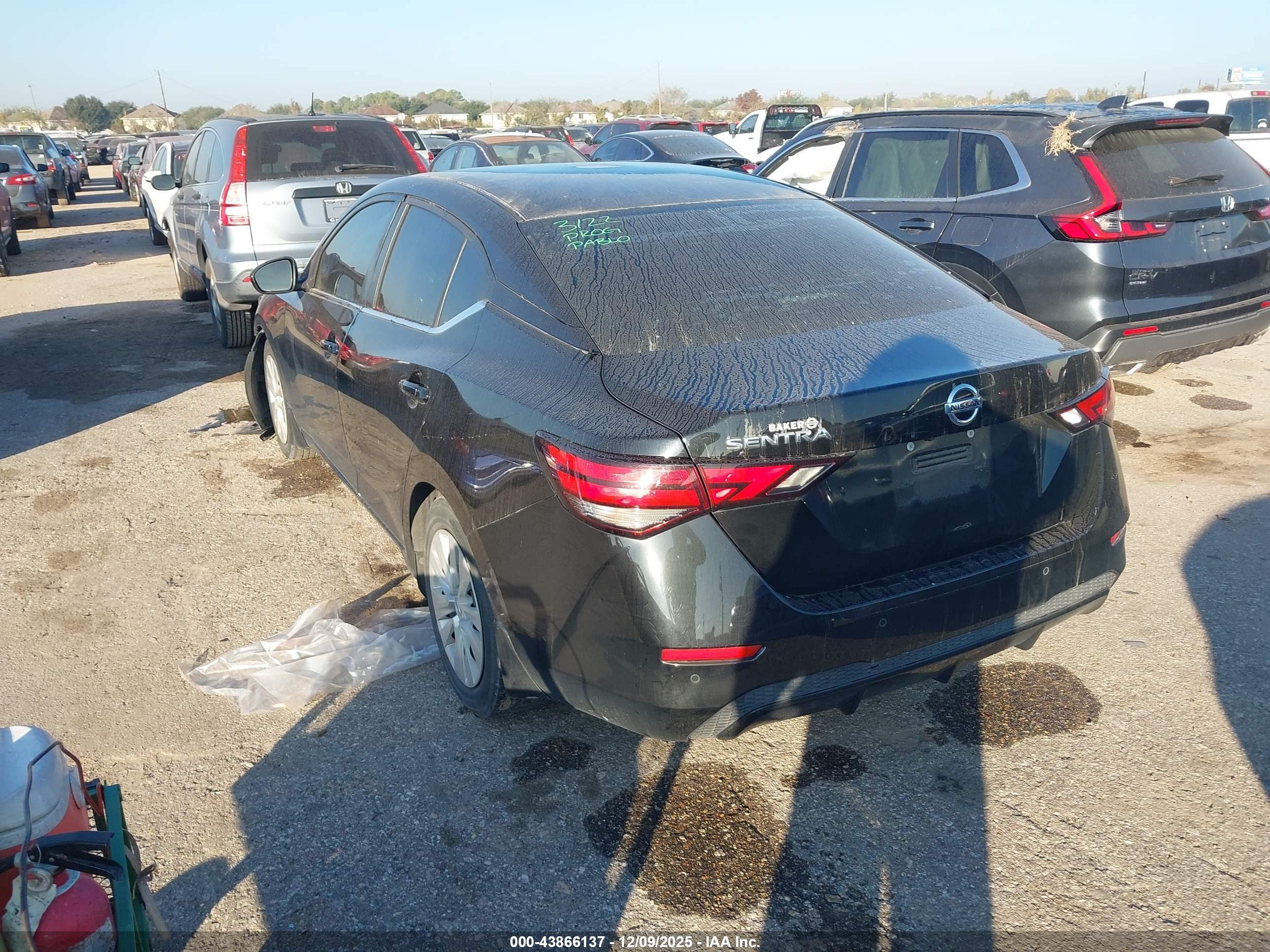 NISSAN SENTRA image 3