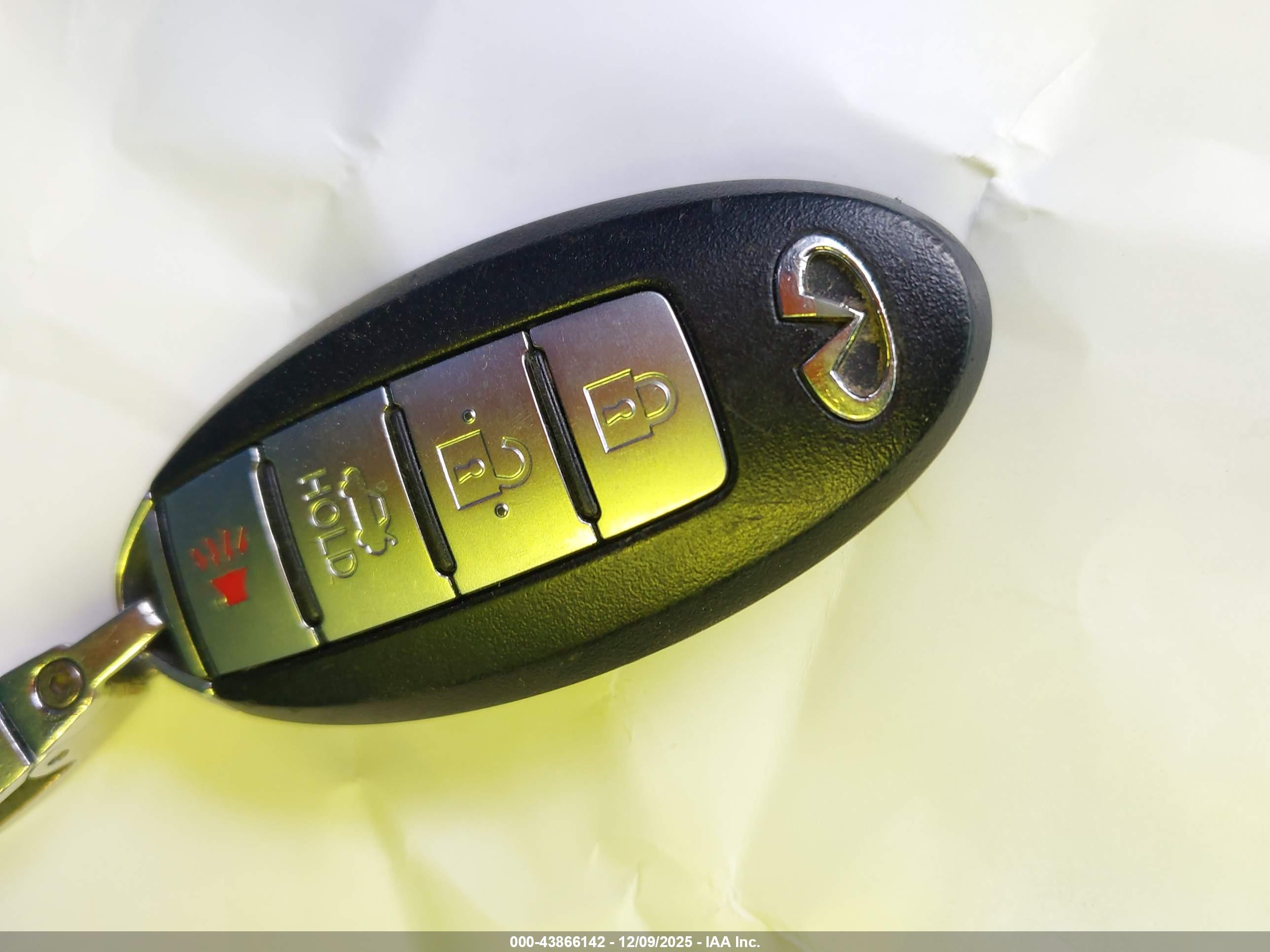 INFINITI G37X image 11
