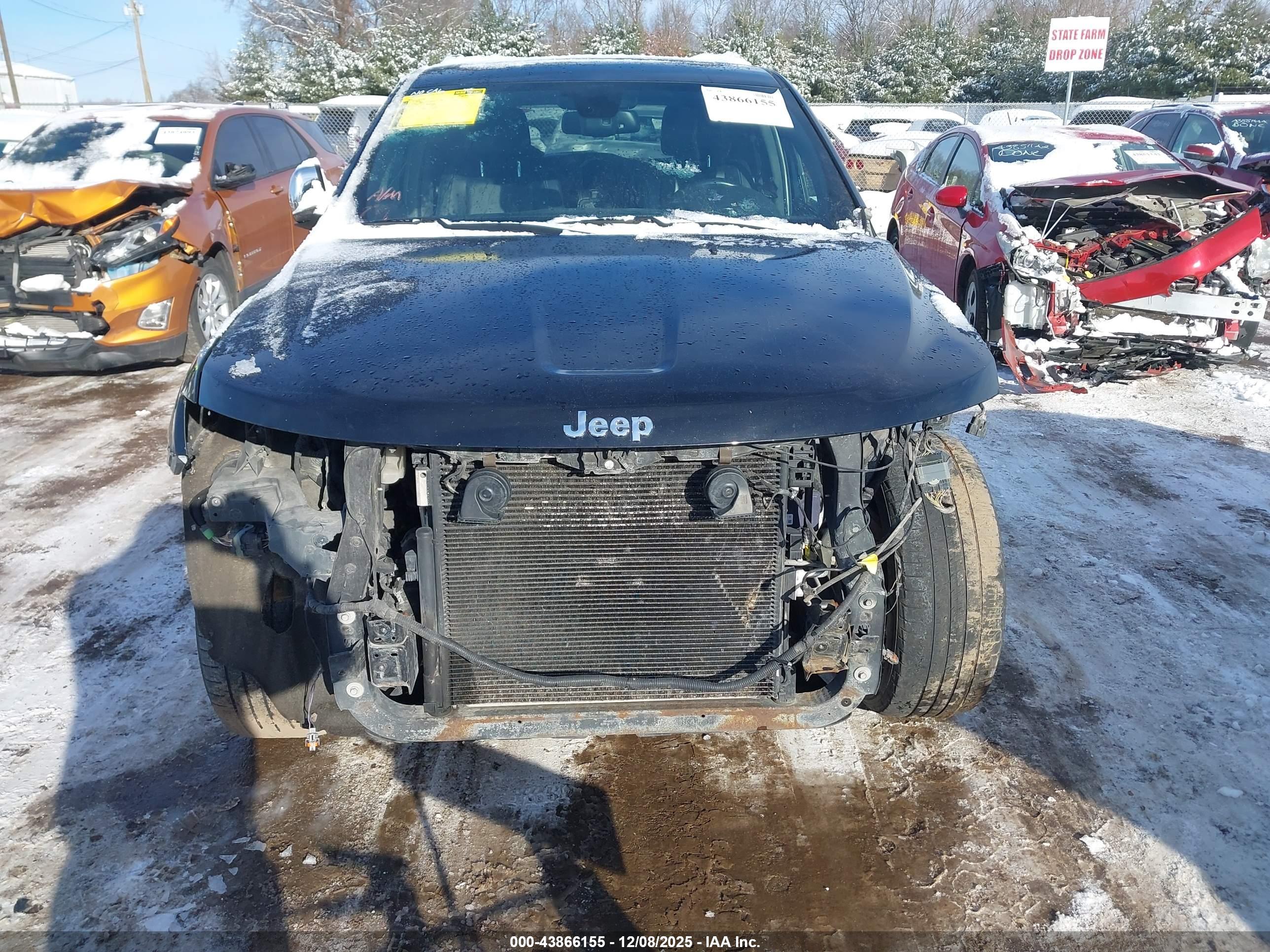 JEEP GRAND image 6