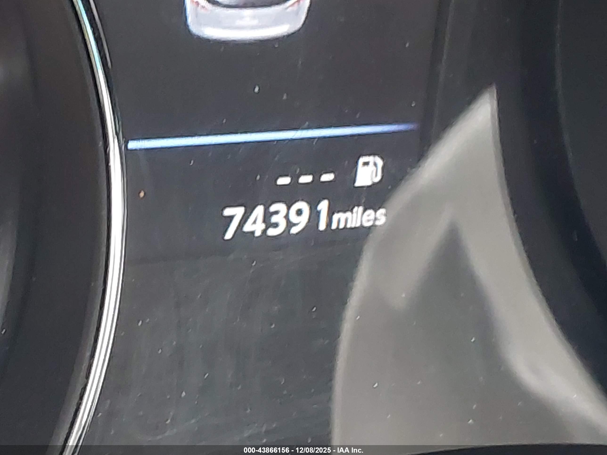 NISSAN ROGUE image 7