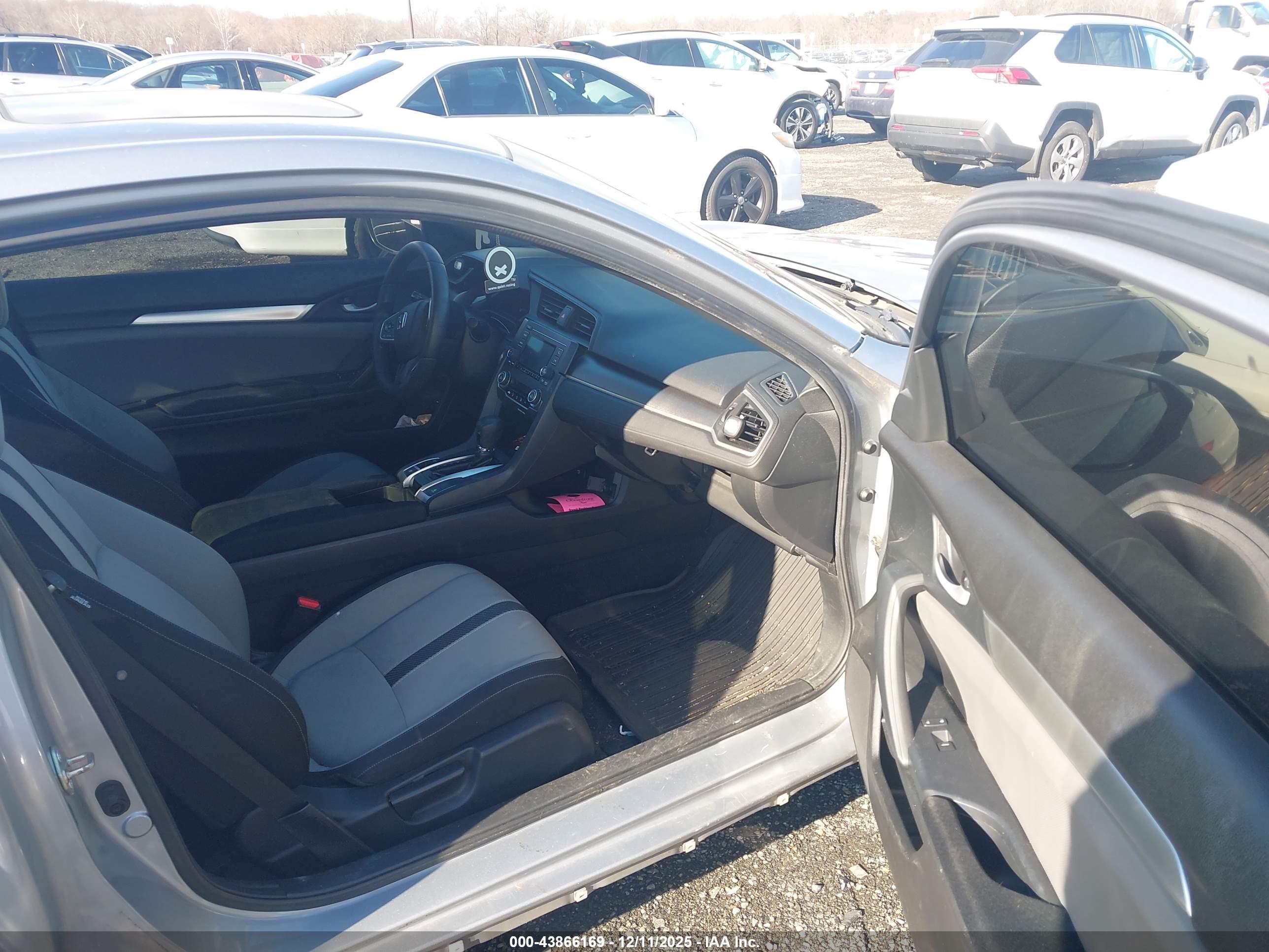 HONDA CIVIC image 5
