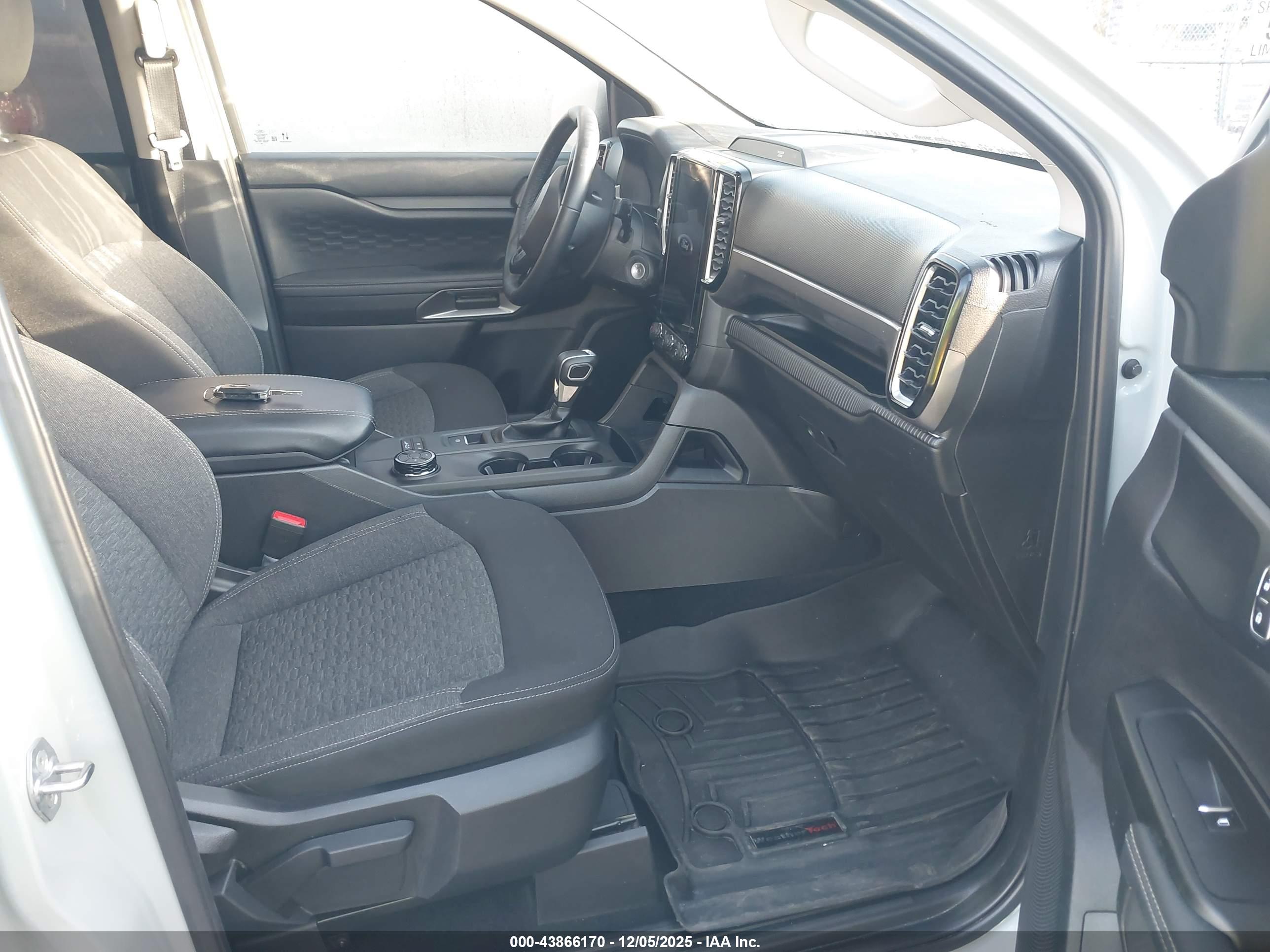 FORD RANGER image 5