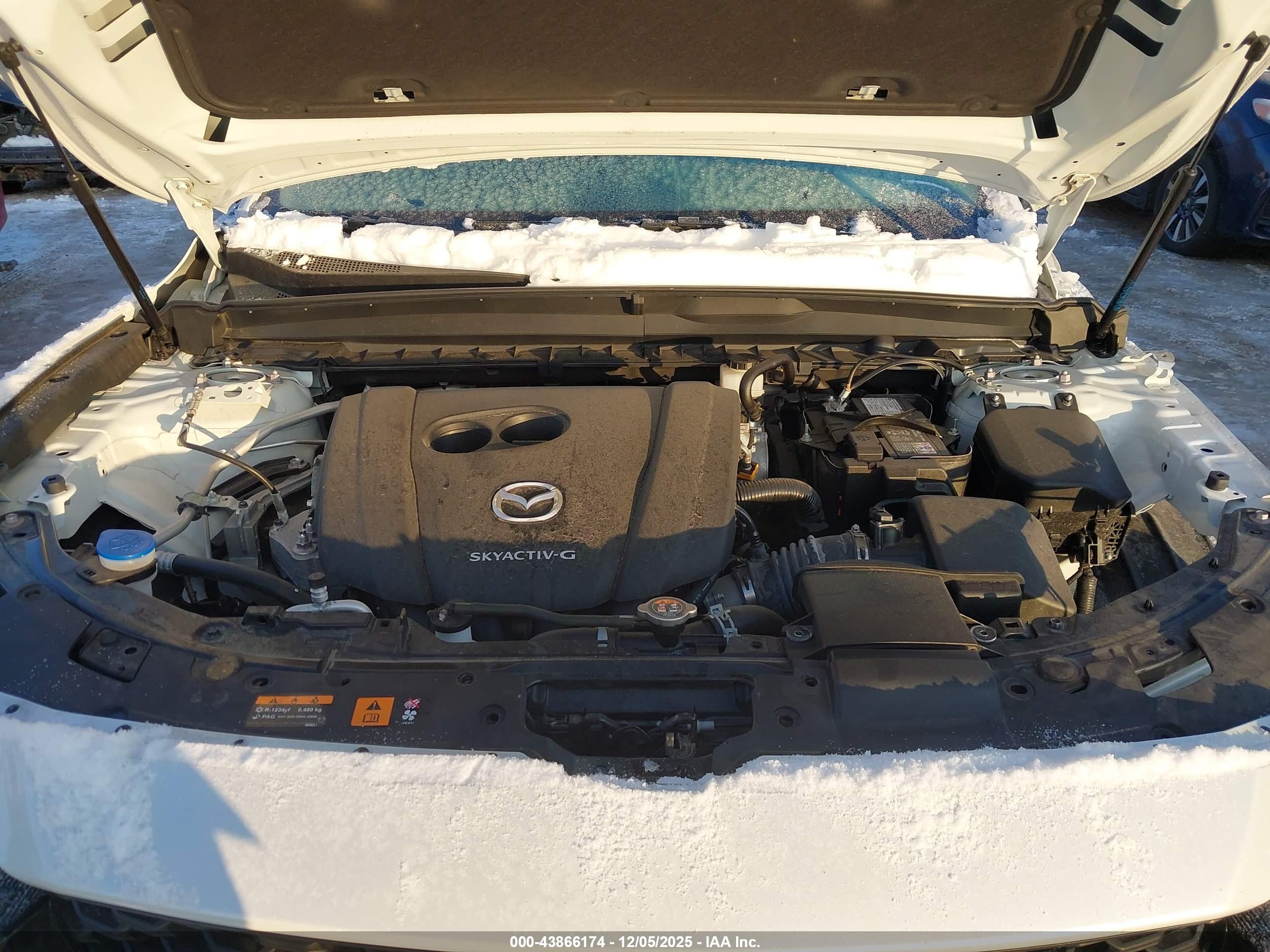 MAZDA CX-50 image 10