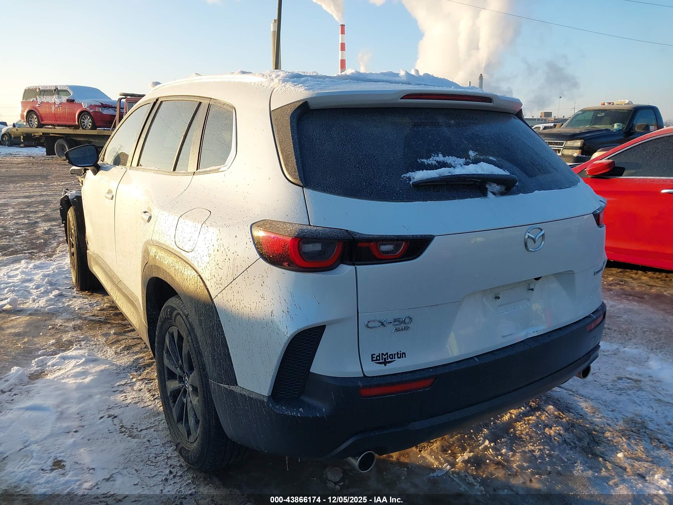 MAZDA CX-50 image 3