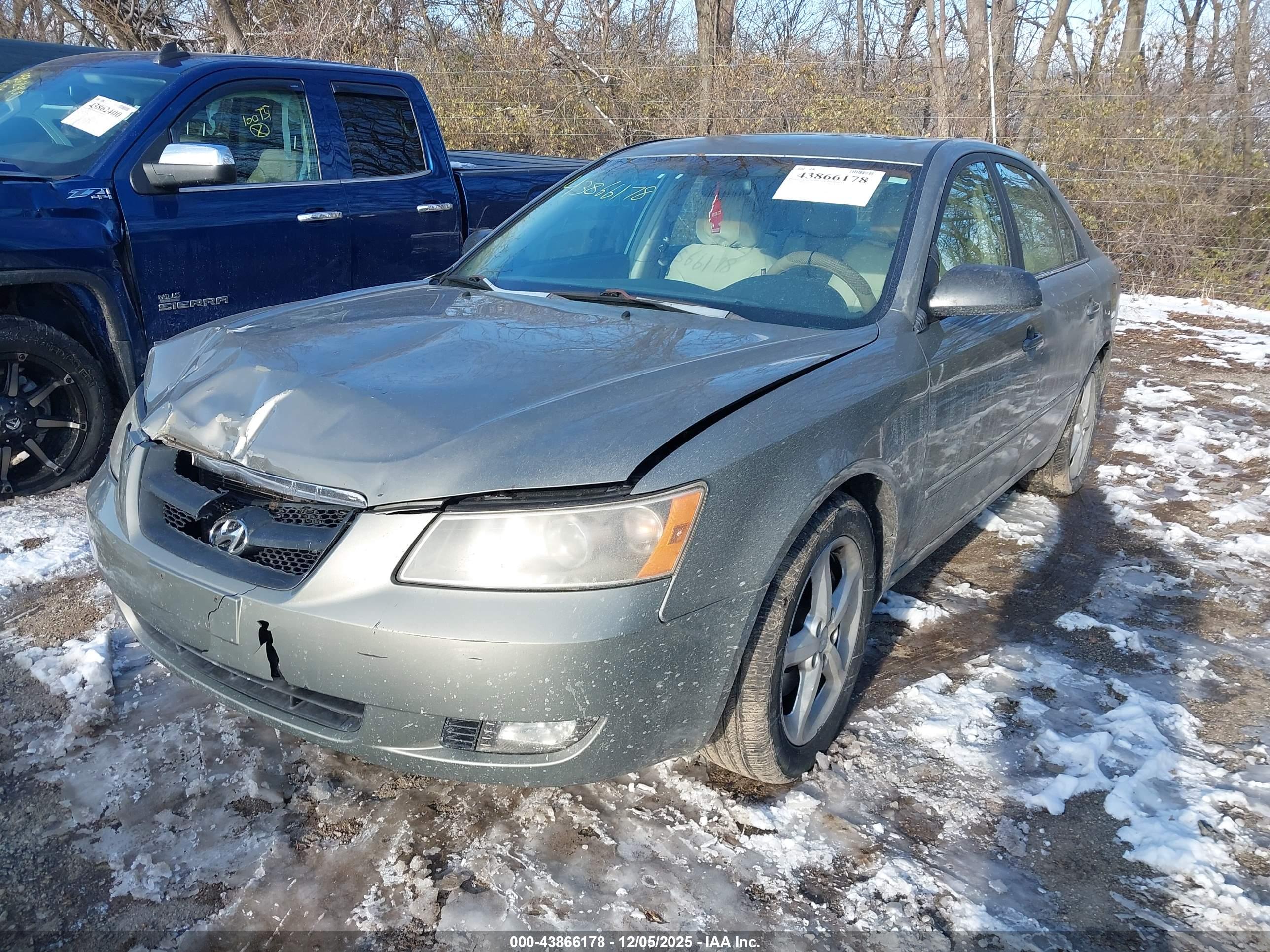 HYUNDAI SONATA image 2