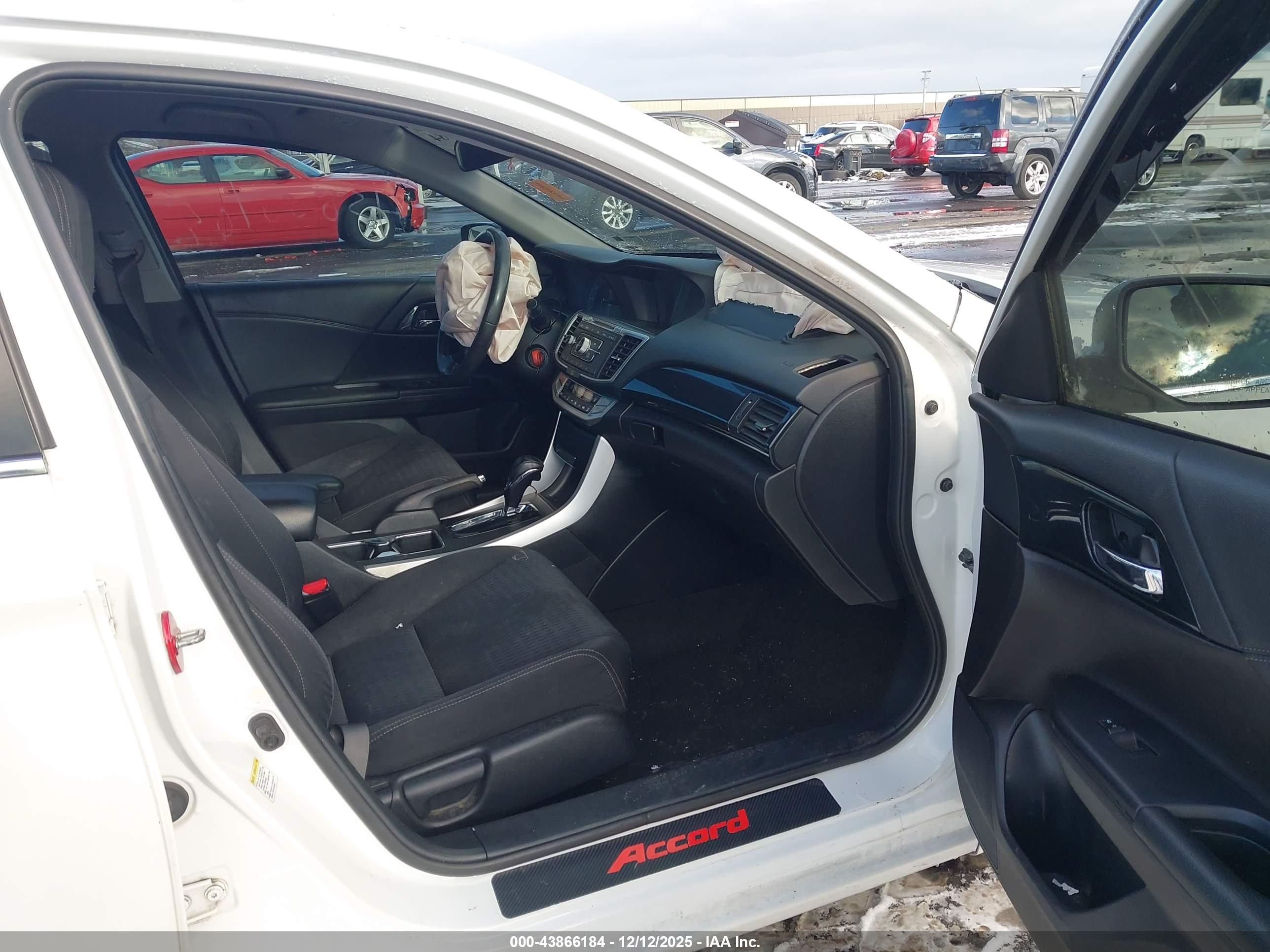 HONDA ACCORD image 5