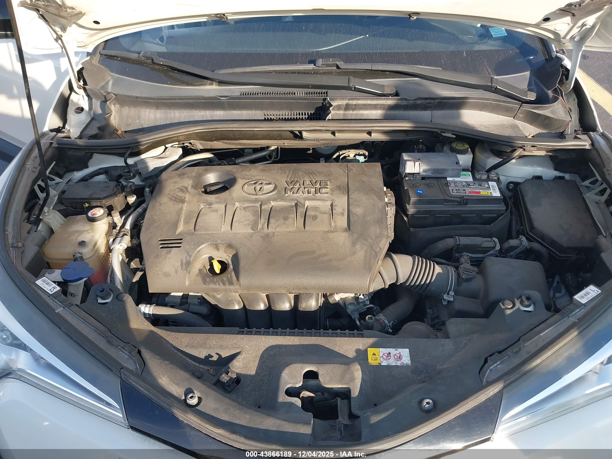 TOYOTA C-HR image 10