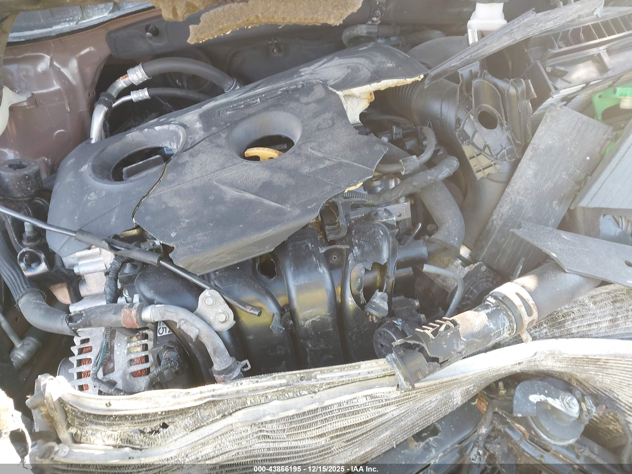 HYUNDAI TUCSON image 10