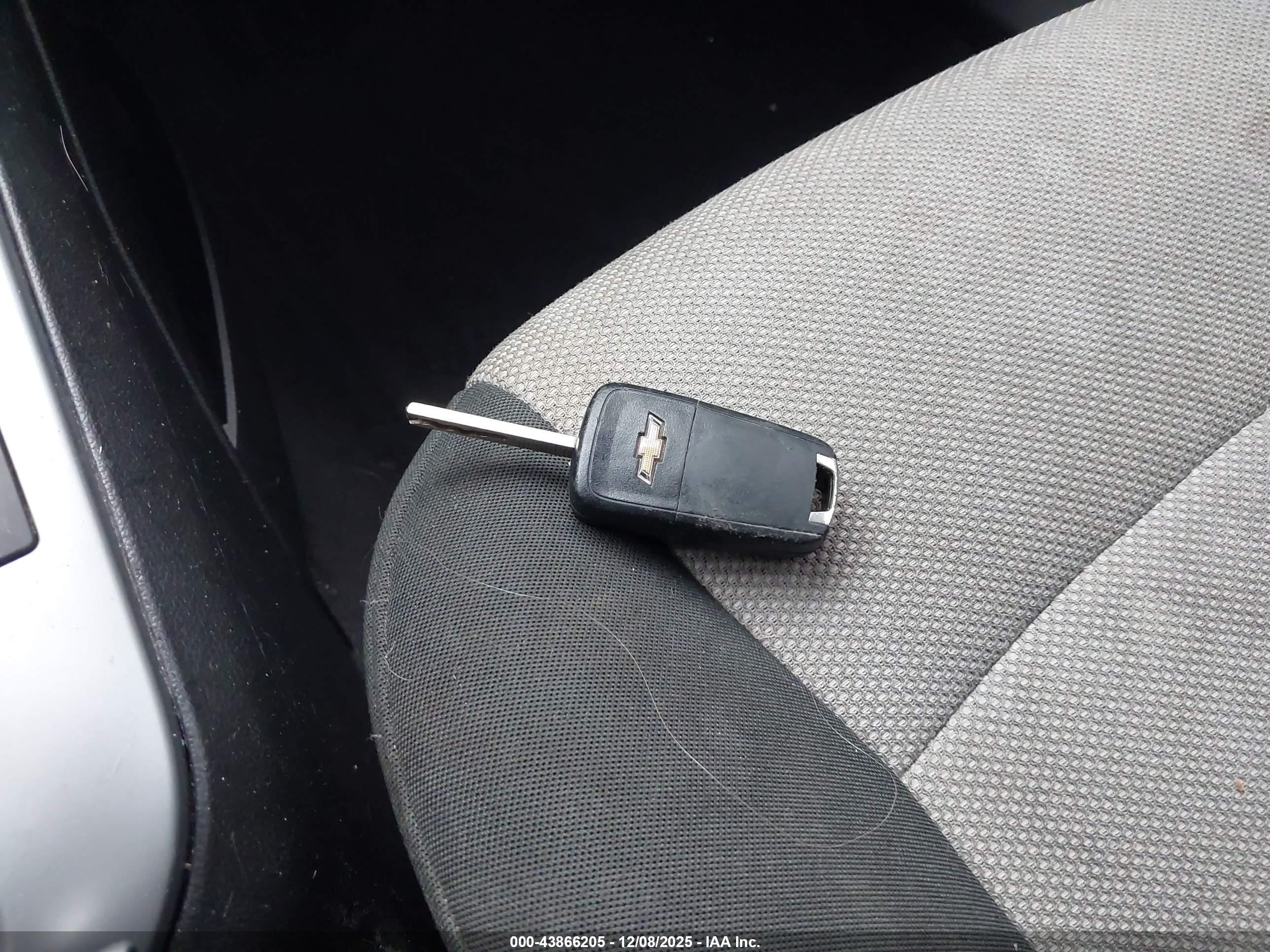 CHEVROLET CRUZE image 11