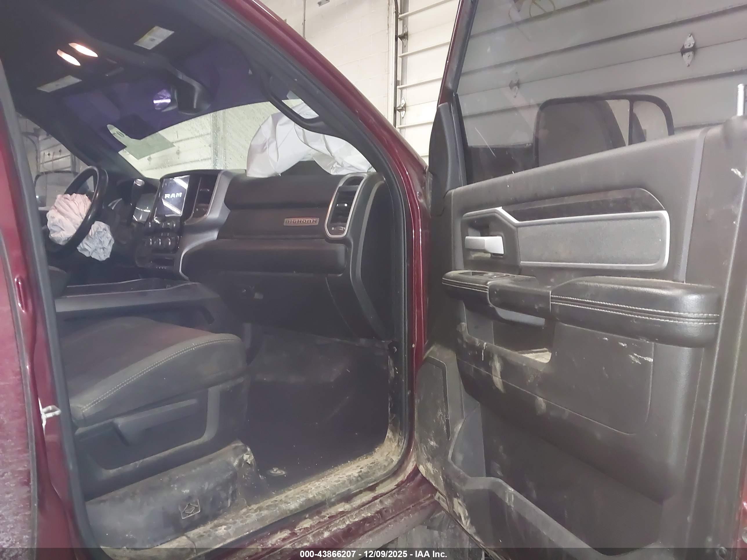 RAM 2500 image 5