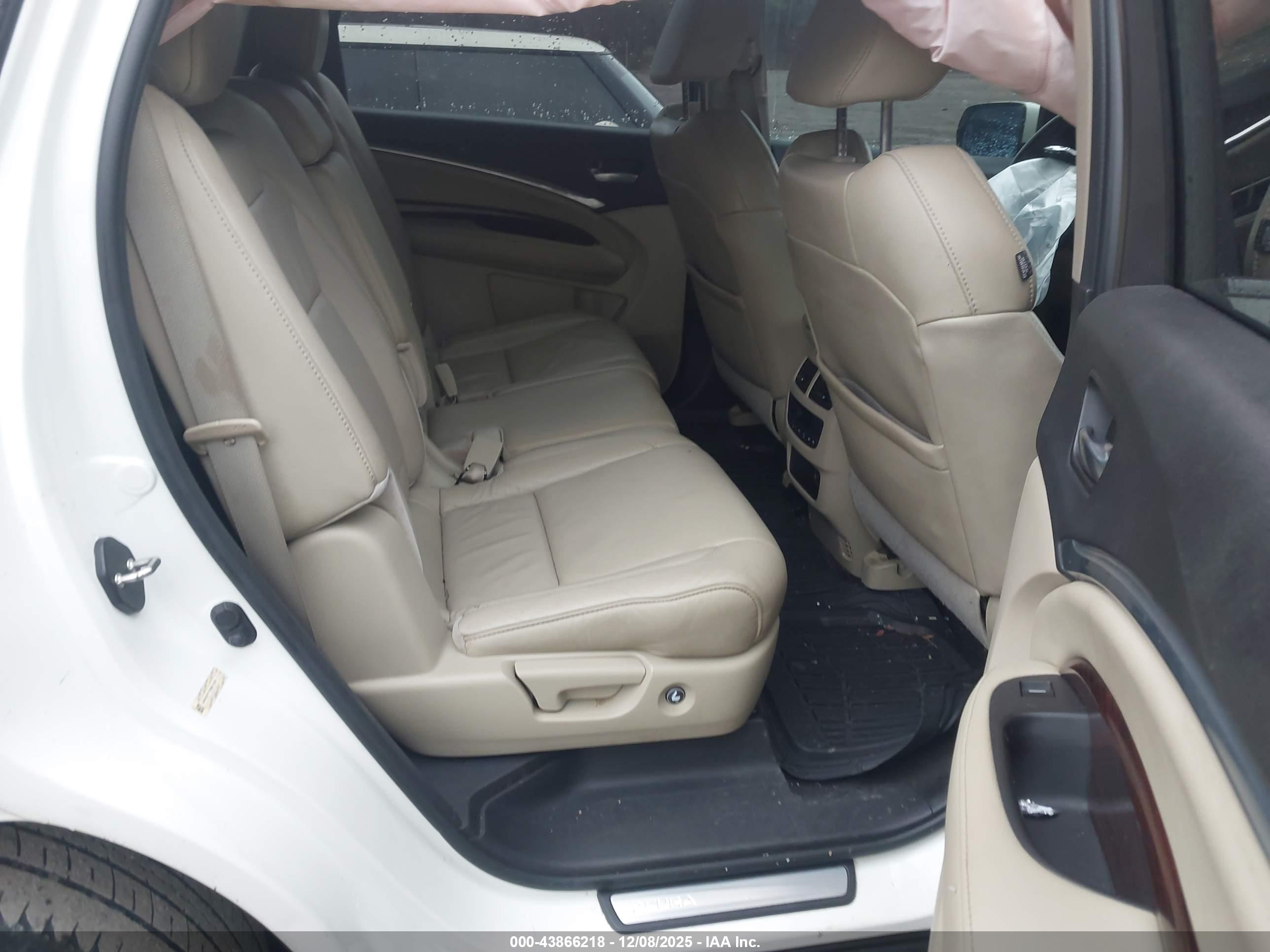 ACURA MDX image 8