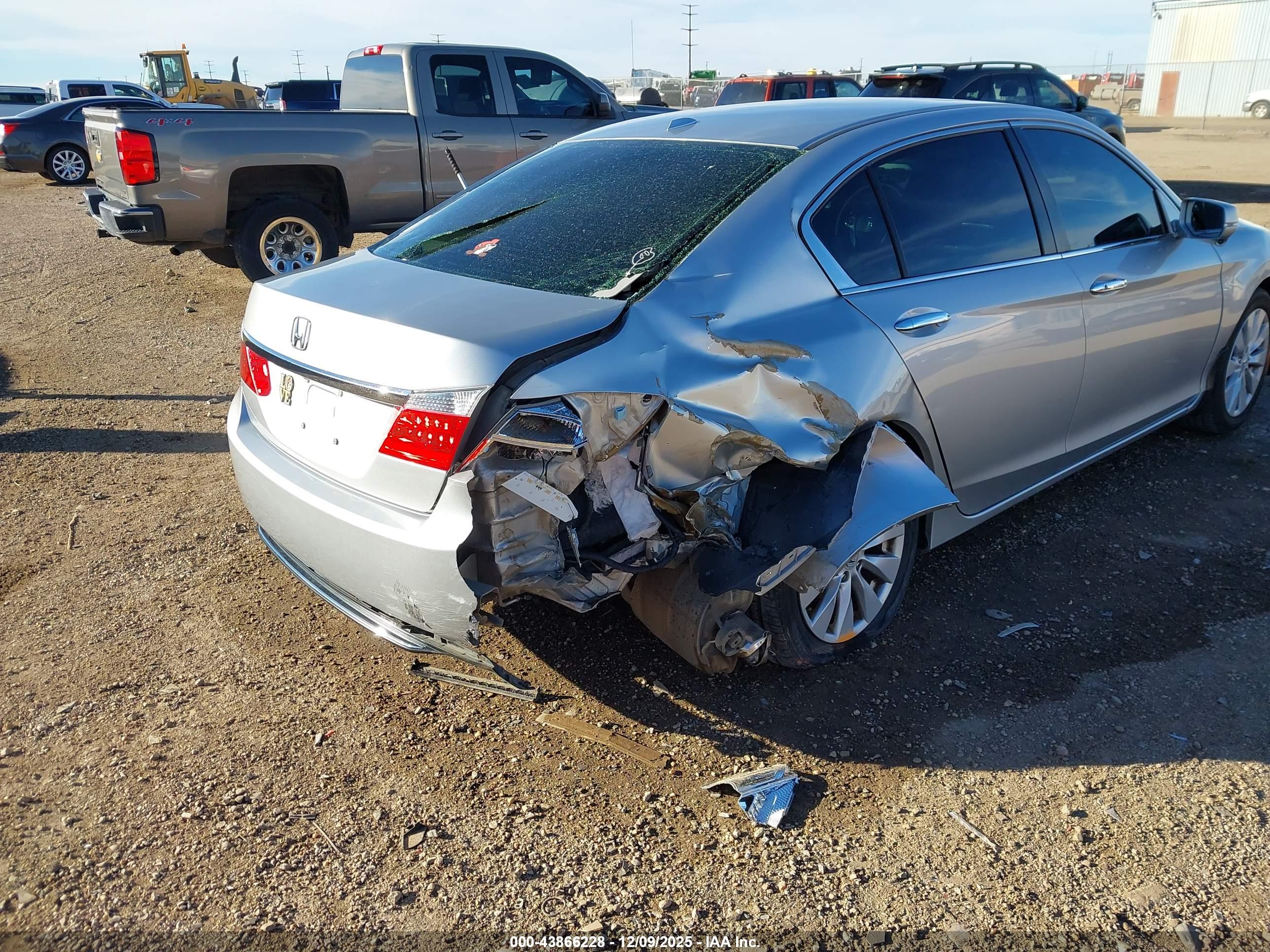 HONDA ACCORD image 6