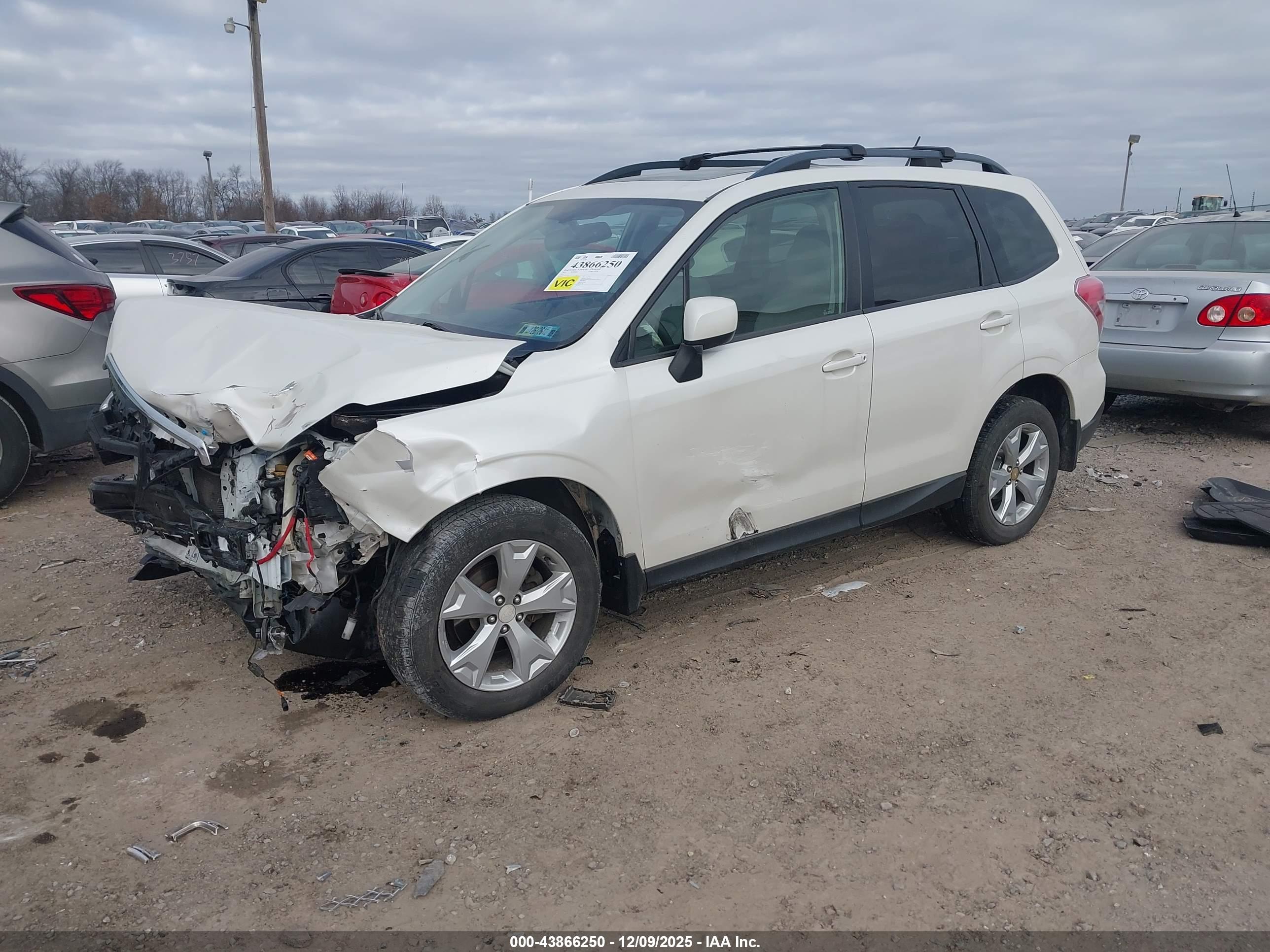 SUBARU FORESTER image 2