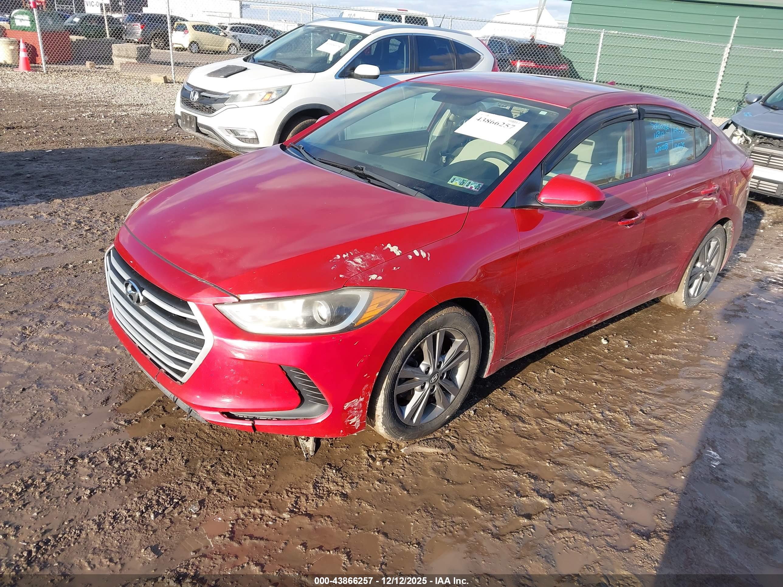 HYUNDAI ELANTRA image 2