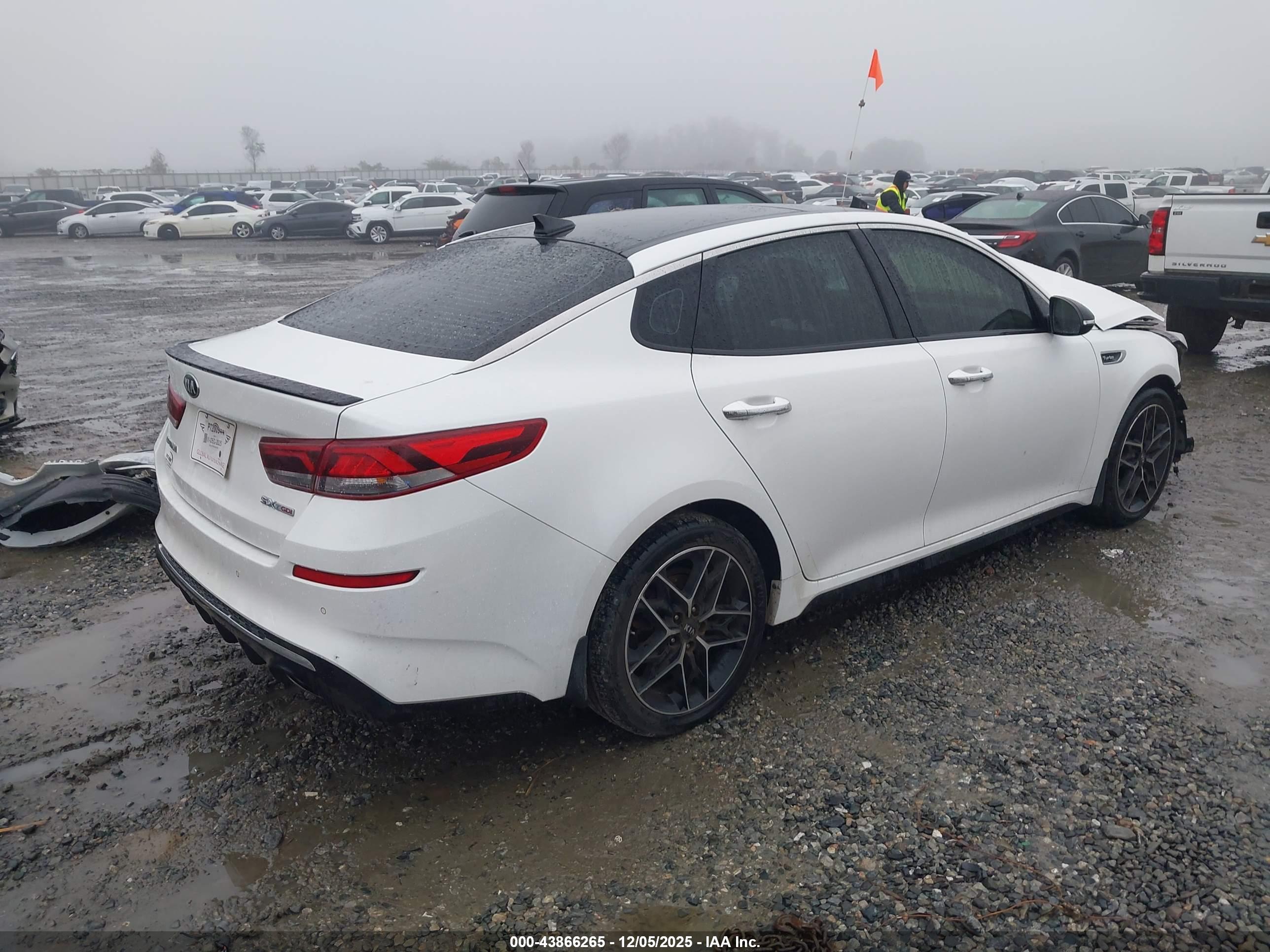 KIA OPTIMA image 4