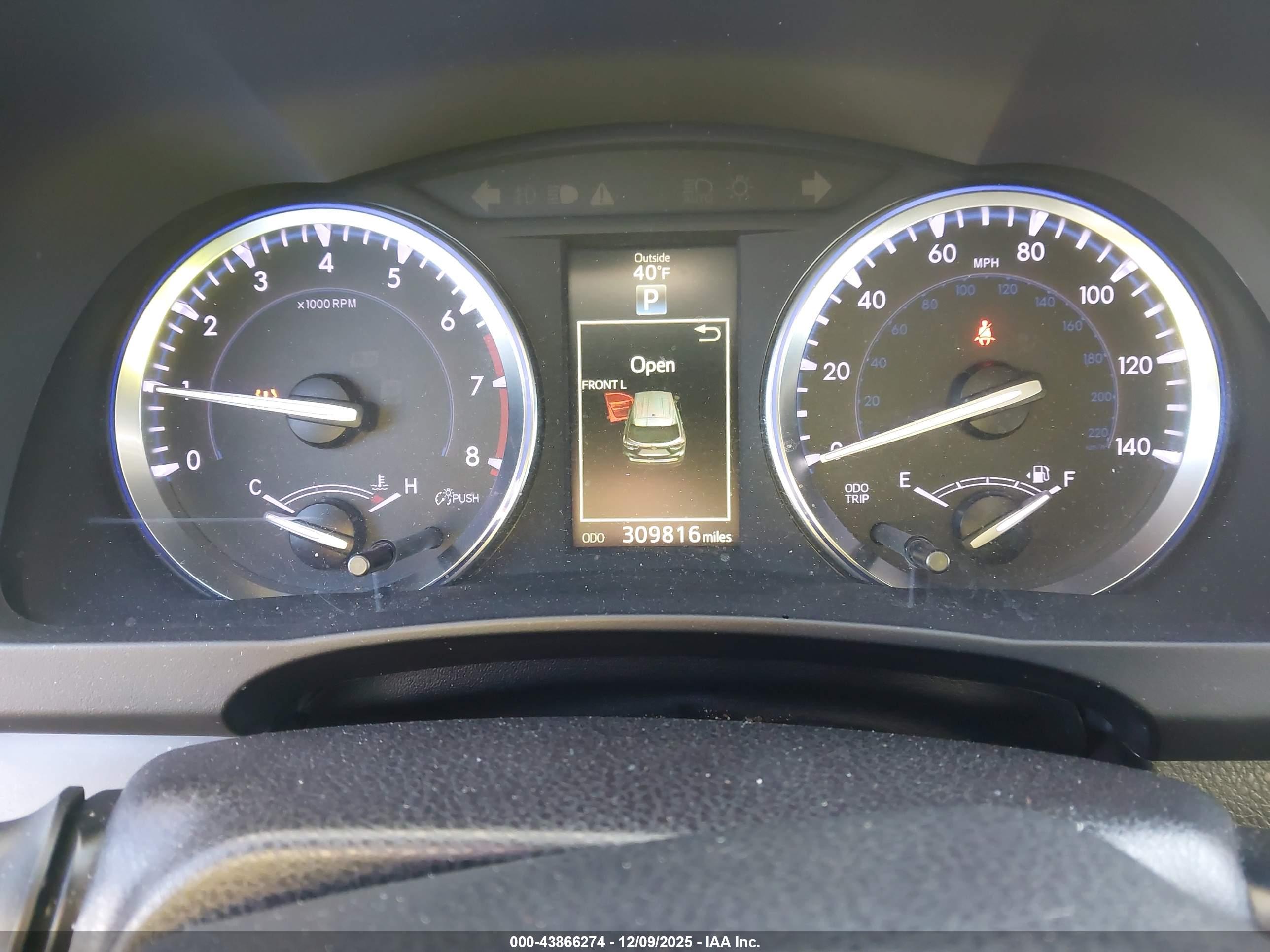 TOYOTA HIGHLANDER image 7