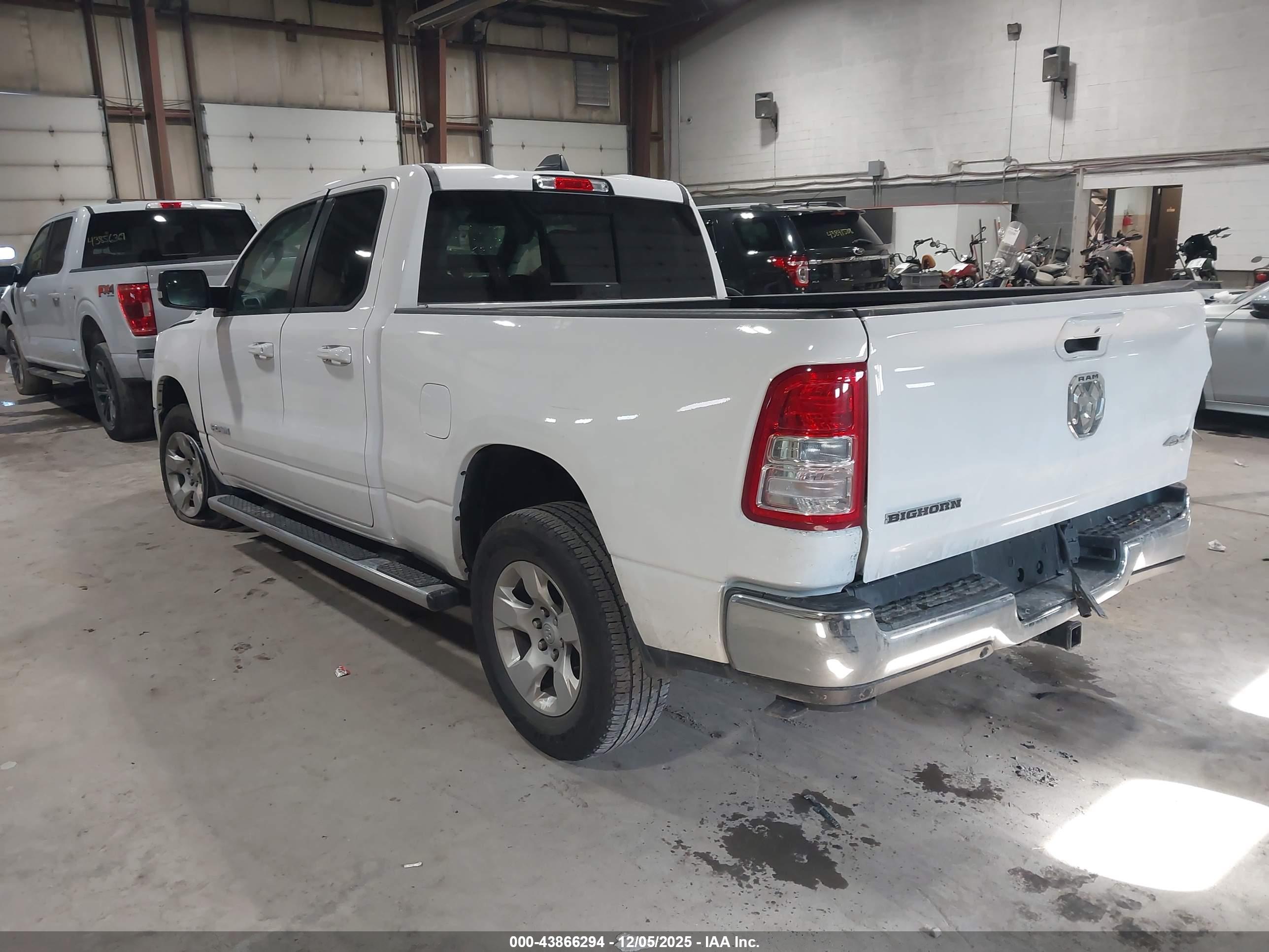 RAM 1500 image 3