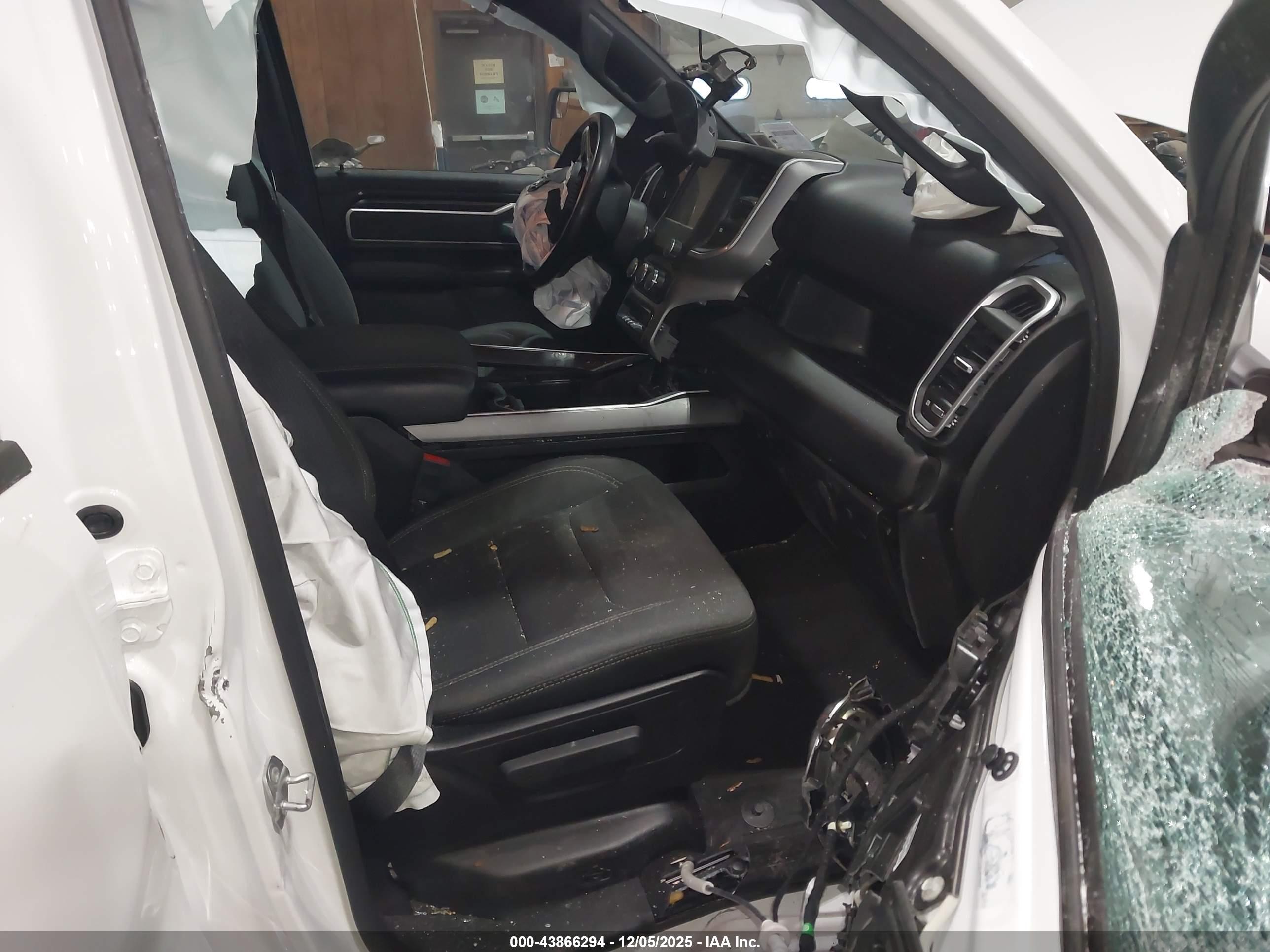RAM 1500 image 5