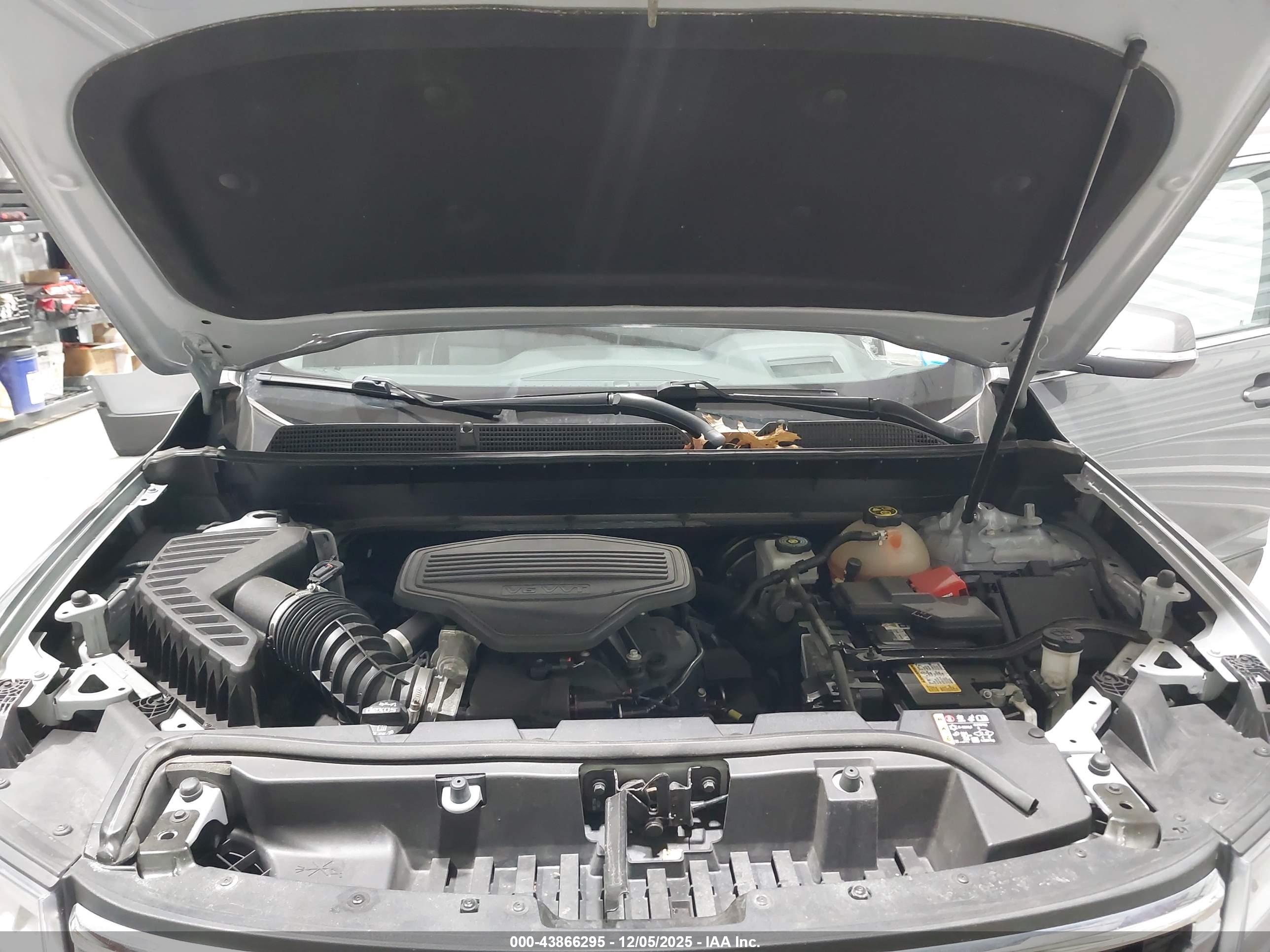 GMC ACADIA image 10