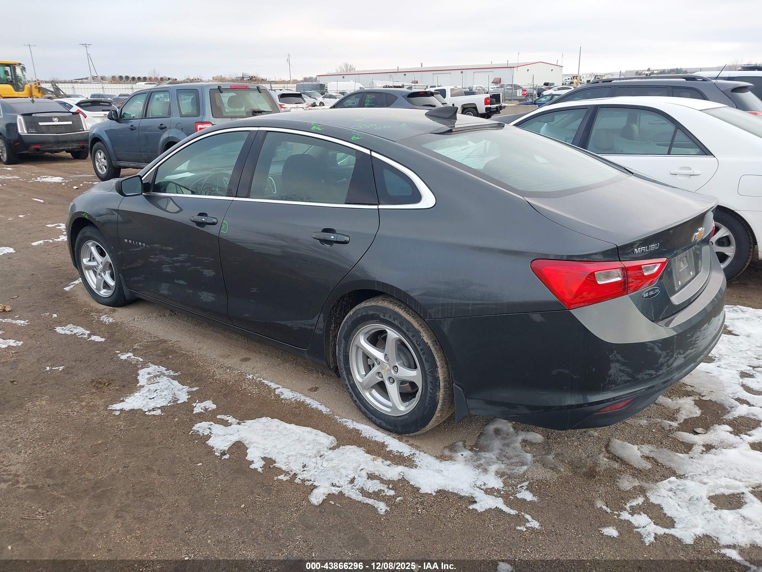 CHEVROLET MALIBU image 3