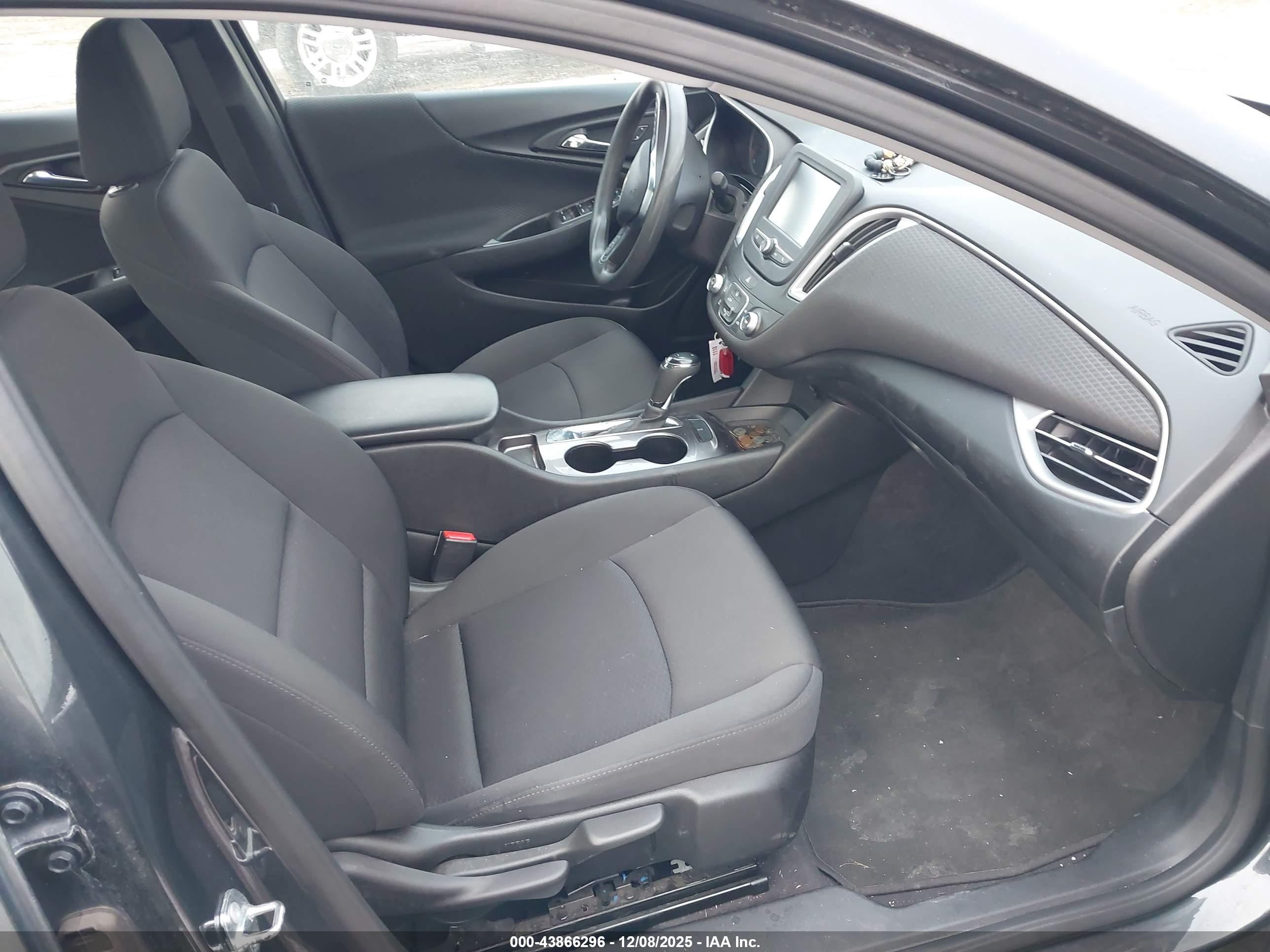 CHEVROLET MALIBU image 5