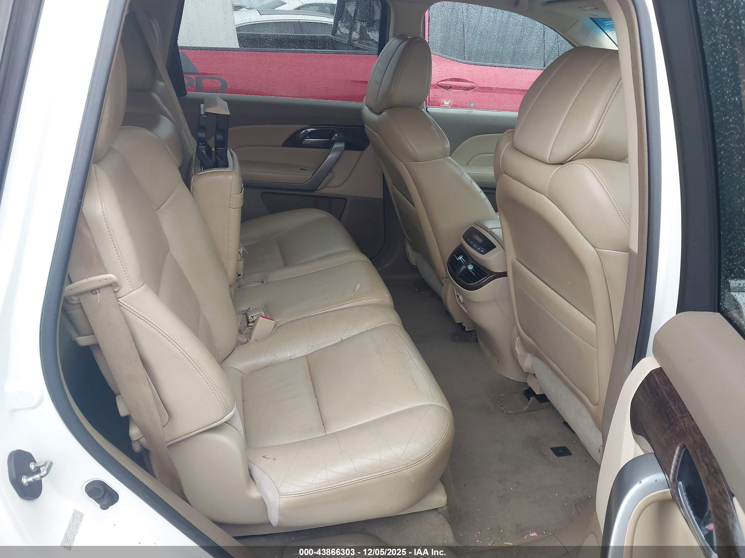 ACURA MDX image 8