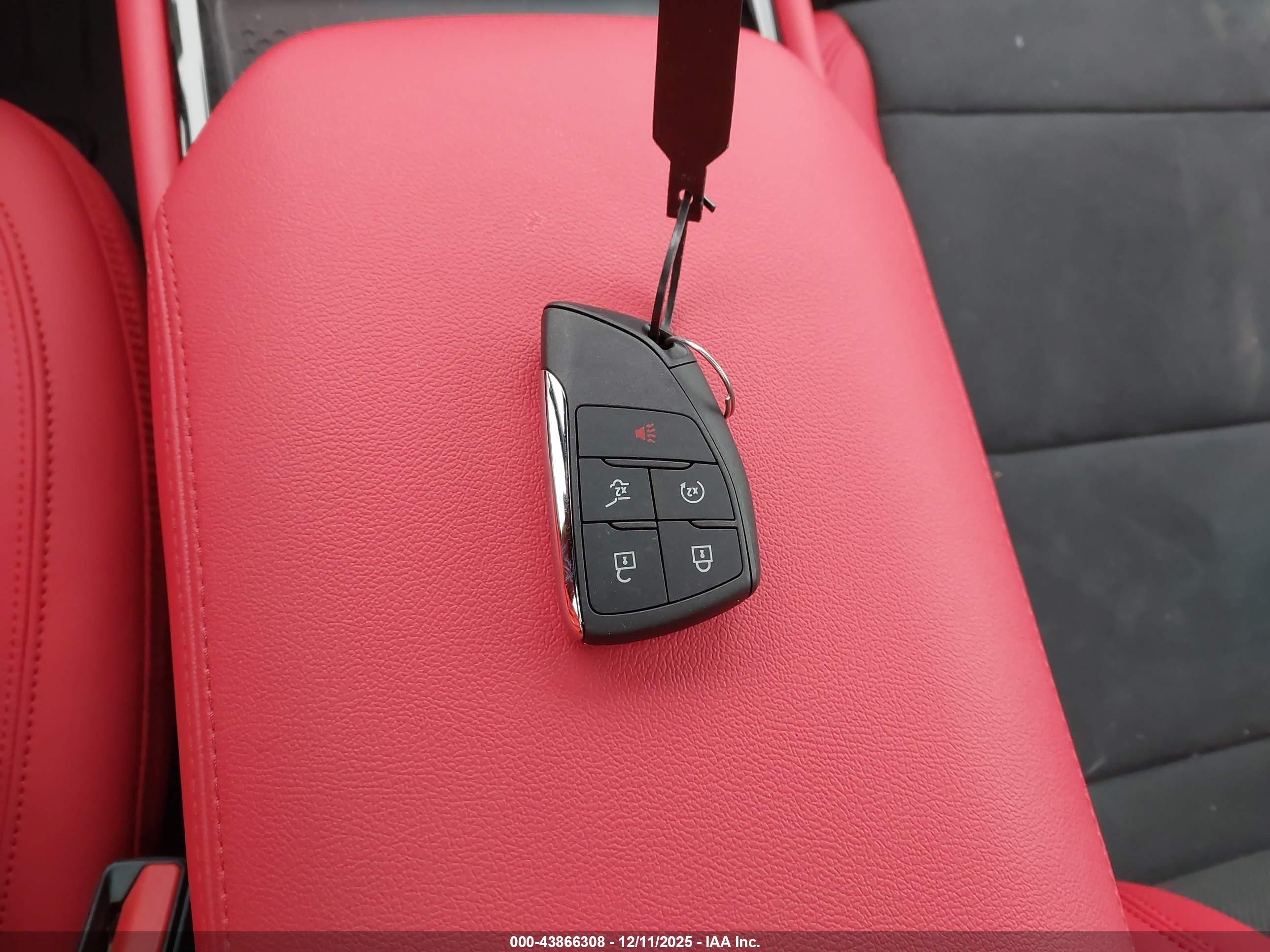 CHEVROLET BLAZER image 11