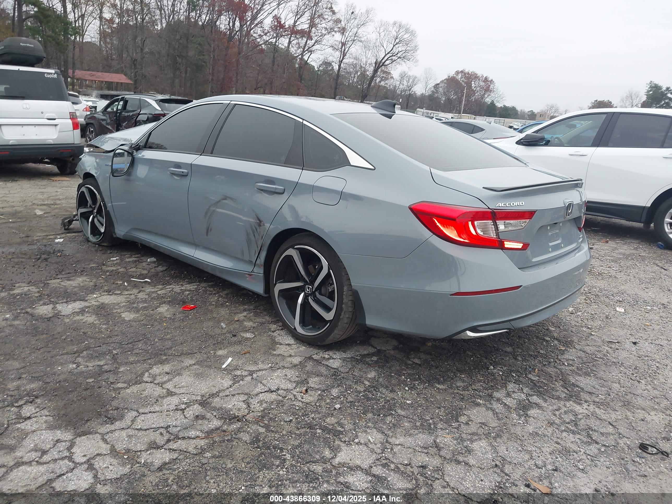 HONDA ACCORD image 3