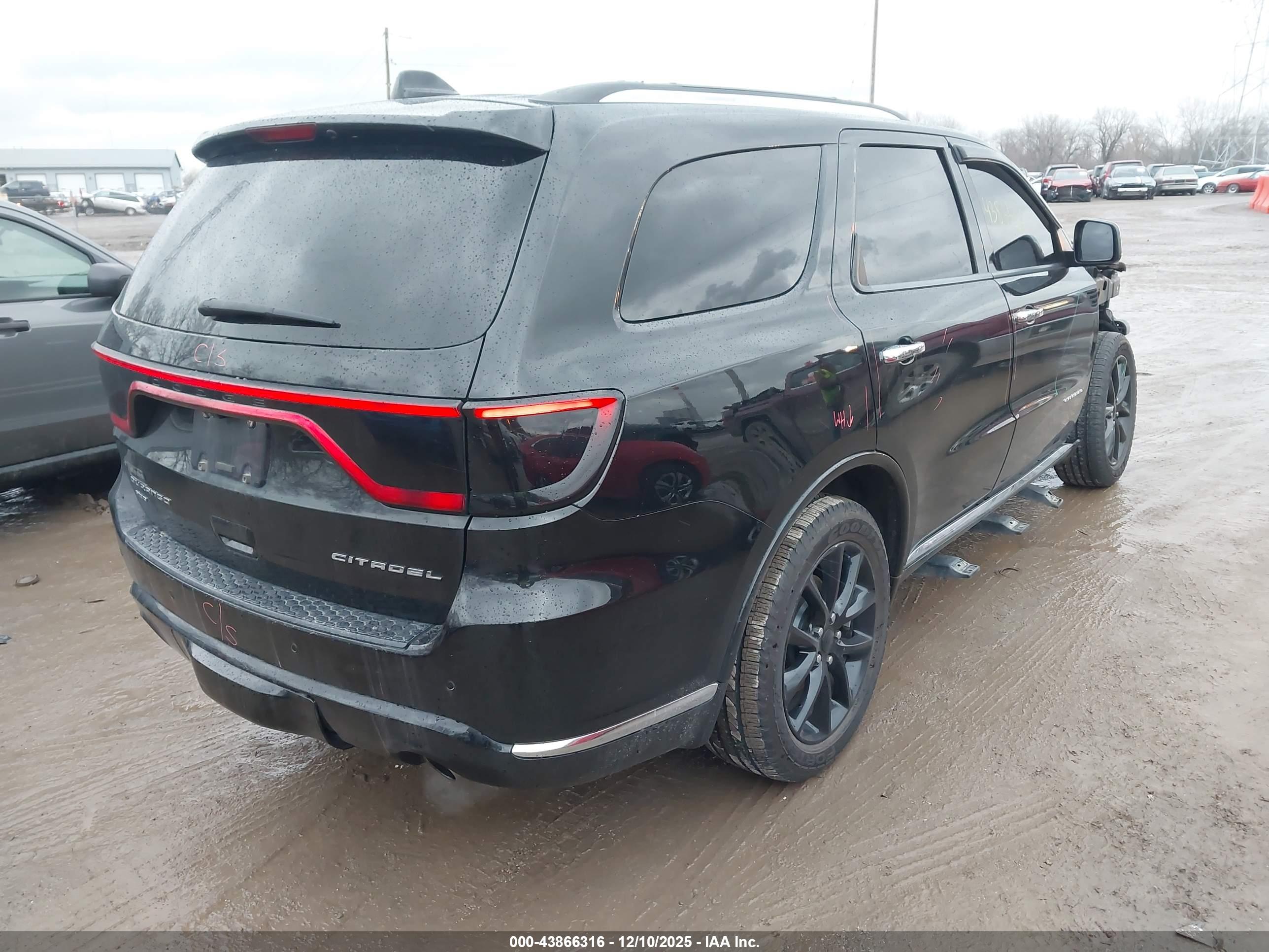DODGE DURANGO image 4