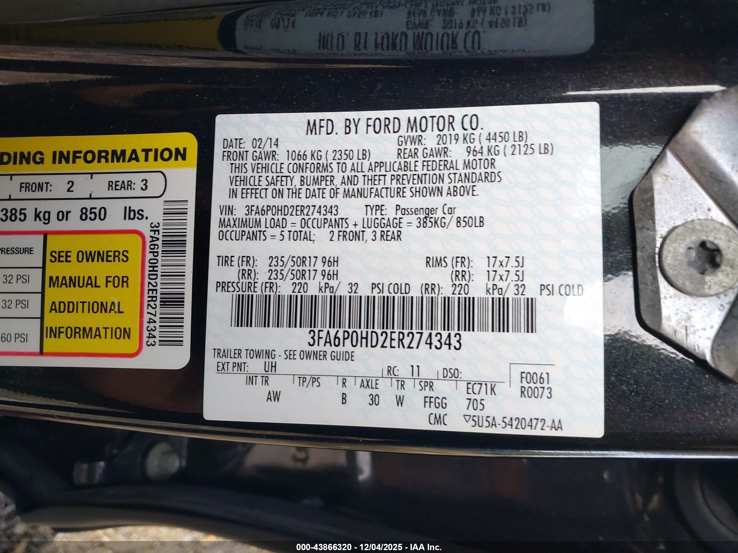 FORD FUSION image 9